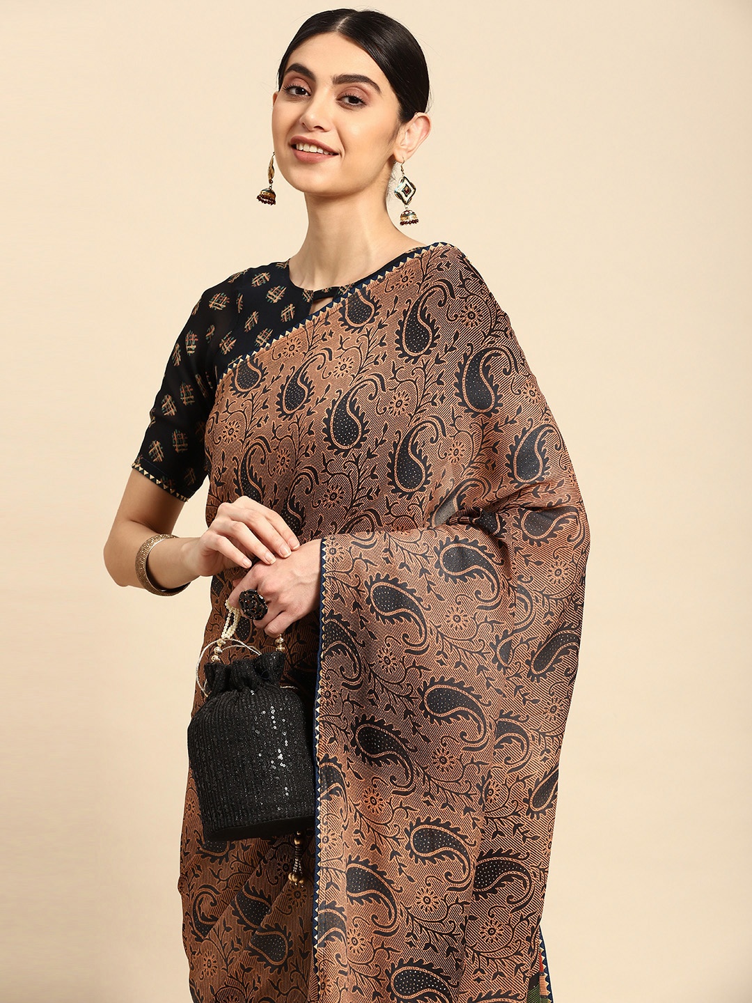 

Mitera Paisley Printed Poly Crepe Saree, Navy blue