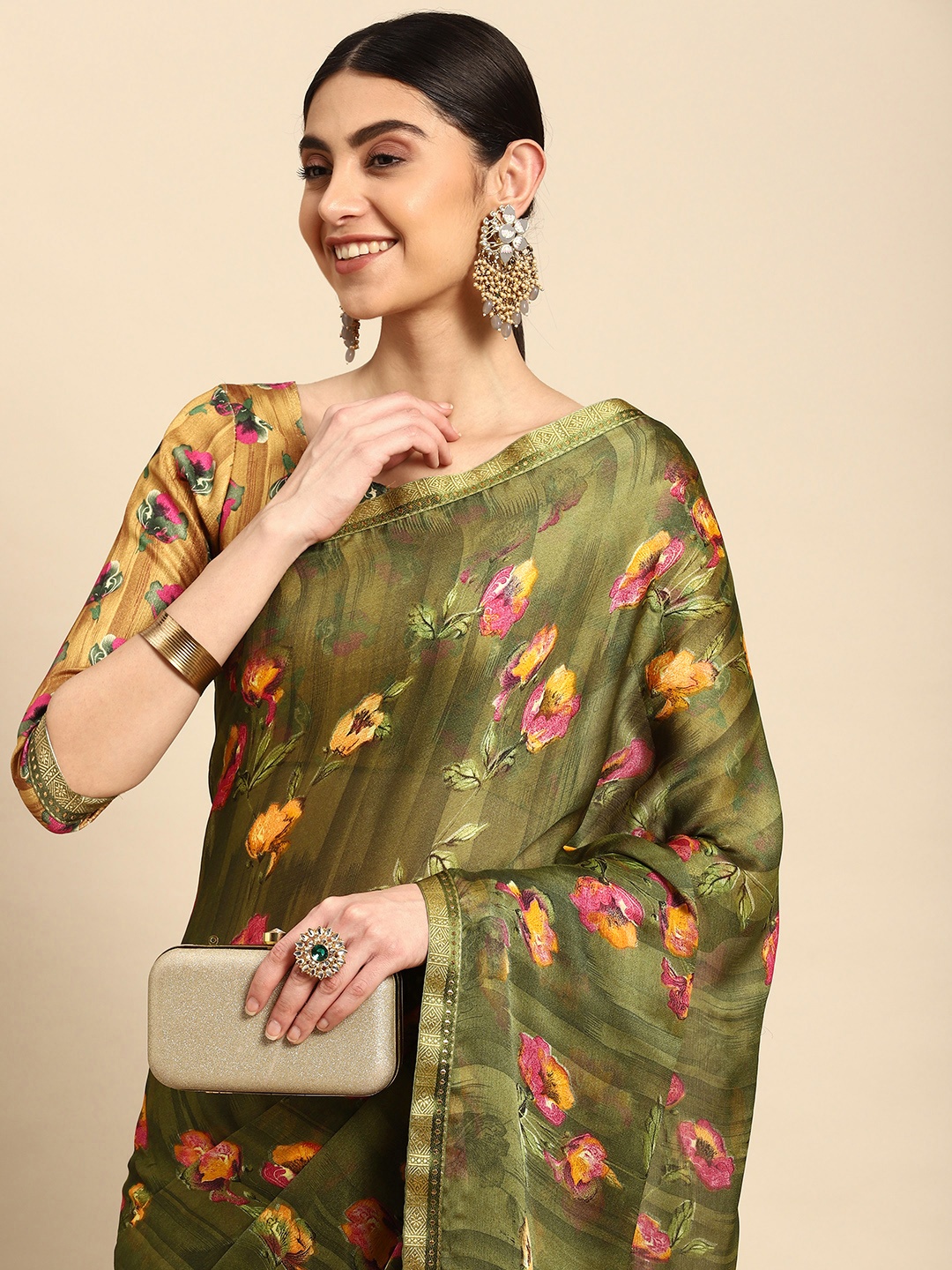 

Mitera Floral Printed Pure Chiffon Saree, Green