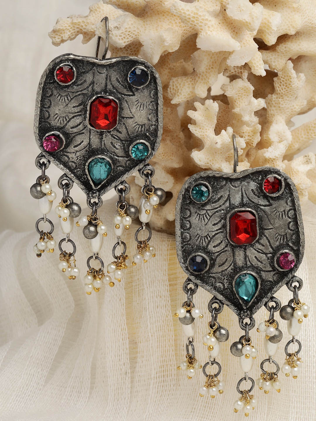 

Moedbuille Silver-Plated Quirky Drop Earrings, Red