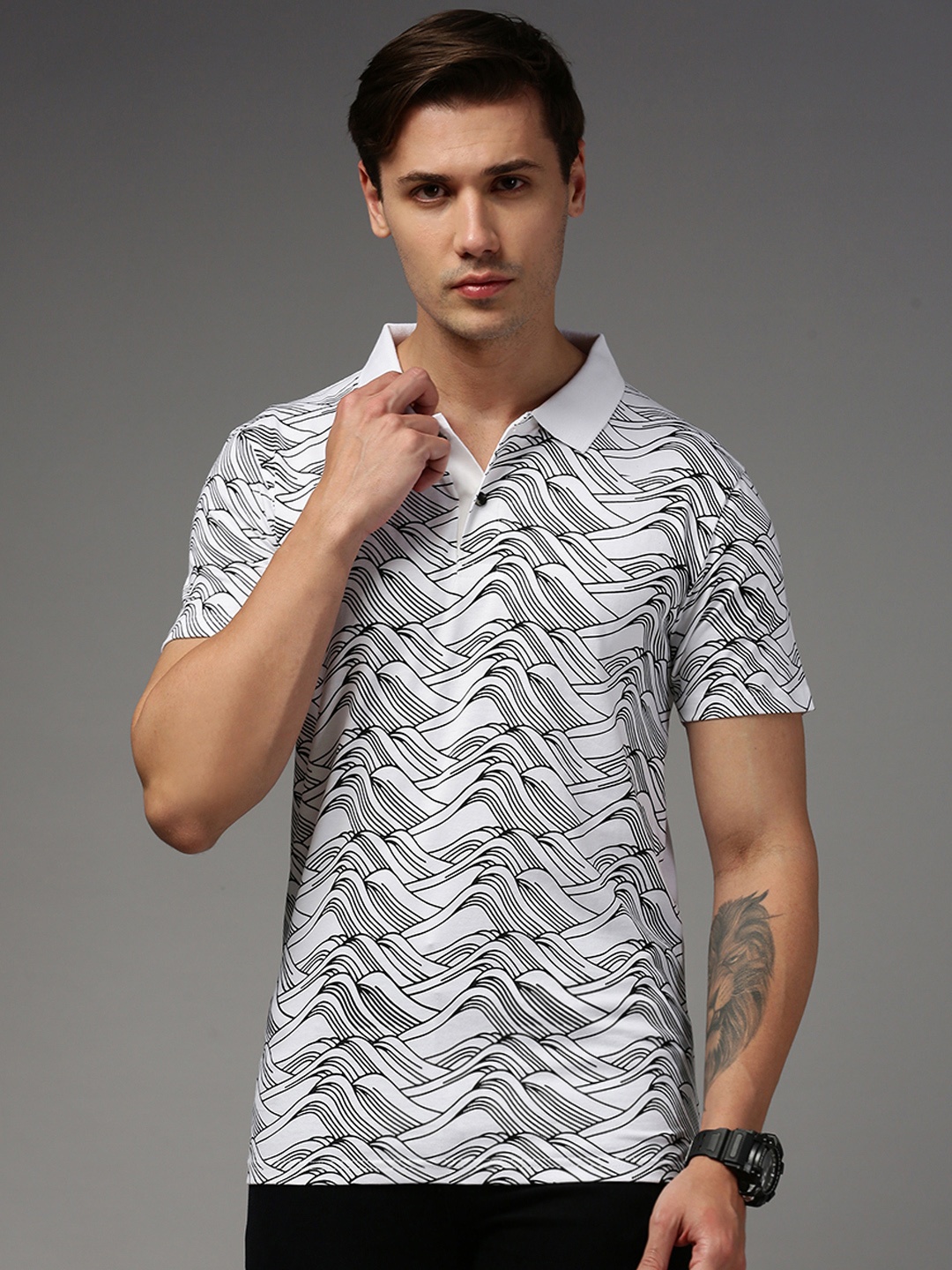 

Kryptic Pure Cotton Printed Short Sleeve Polo T-shirt, White