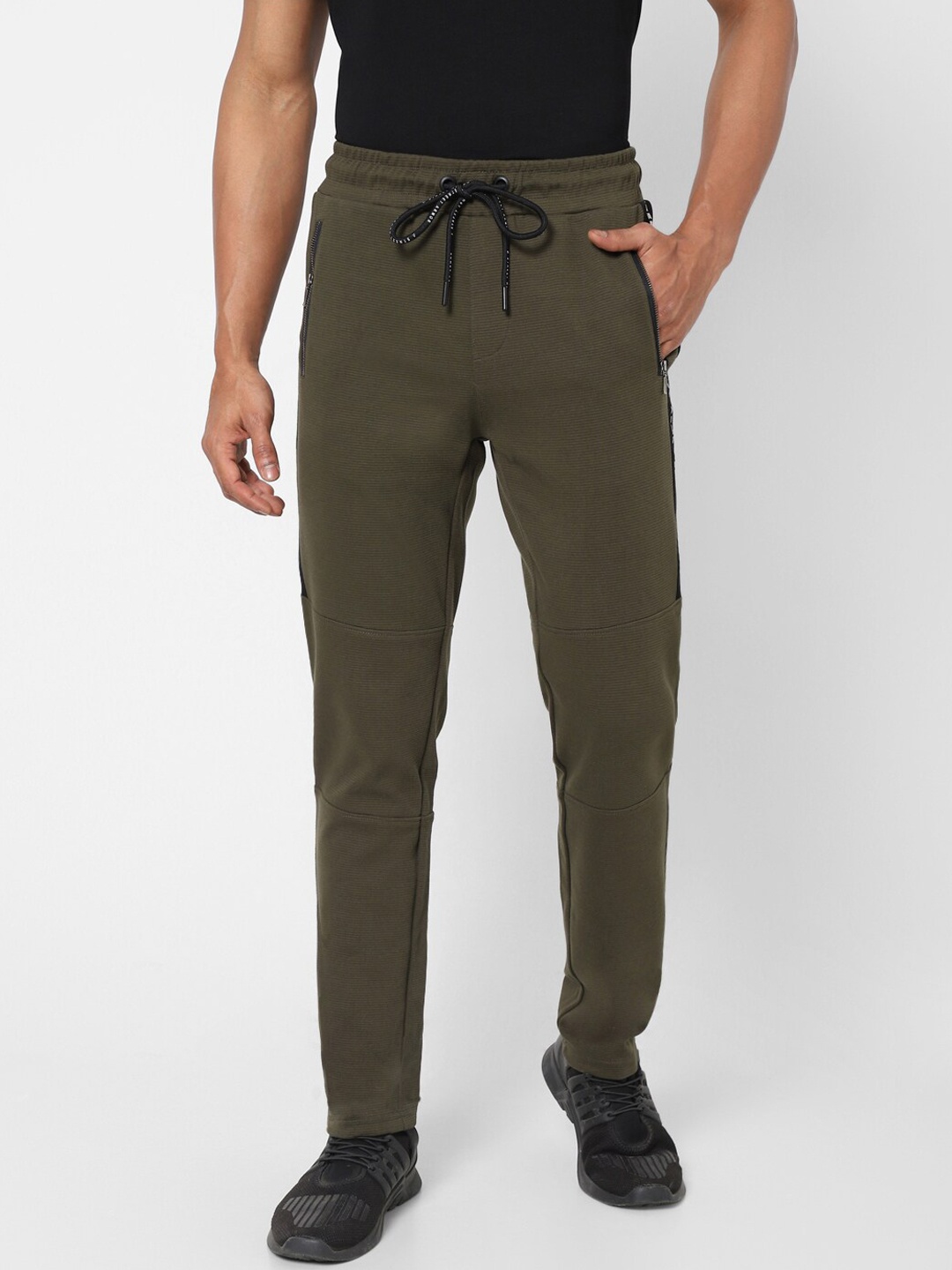 

Street Armor by Pantaloons Men Side Zipper Pockets Track Pants, Olive