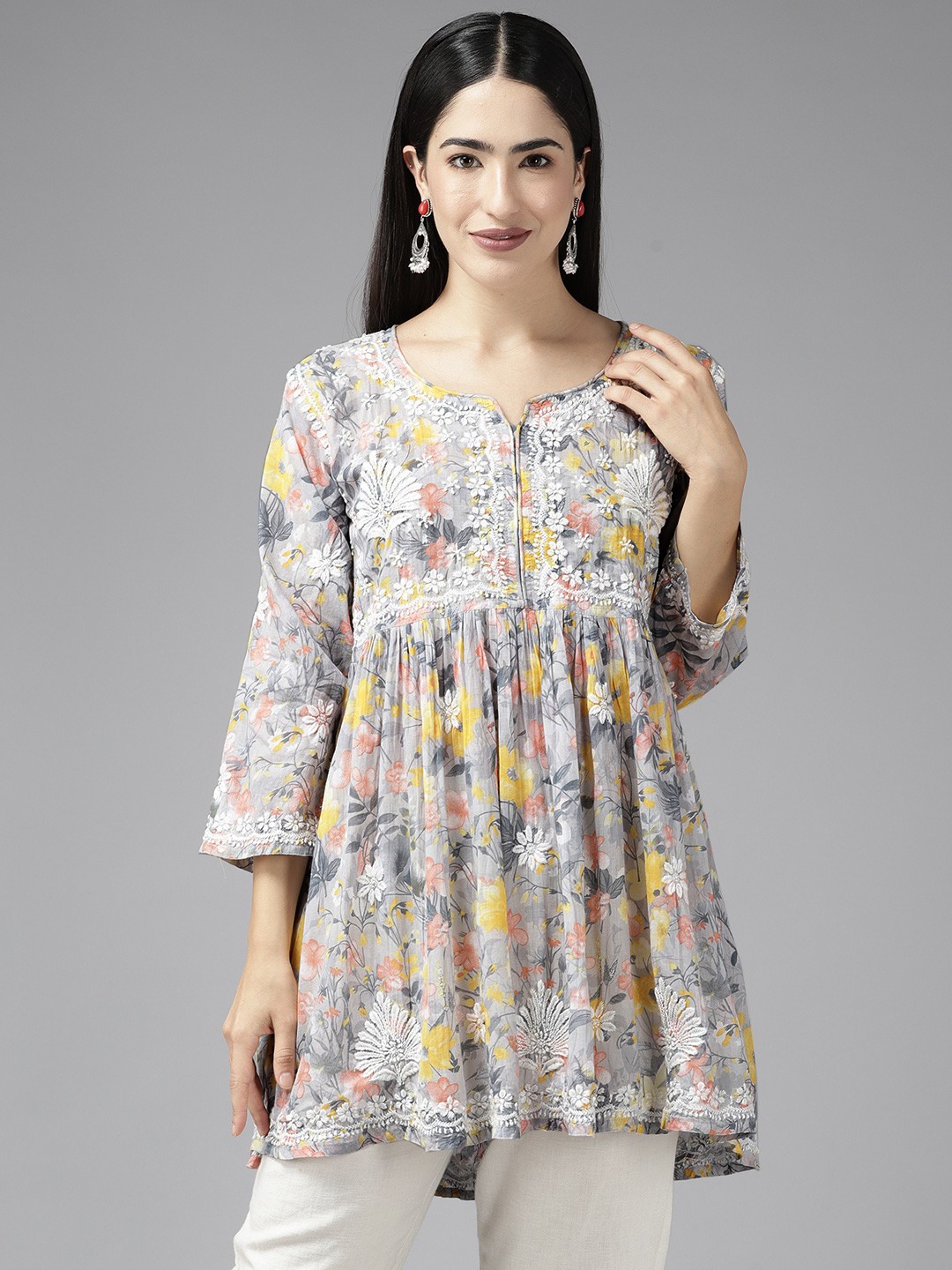 

ADA Floral Embroidered Chikankari Kurti, Grey