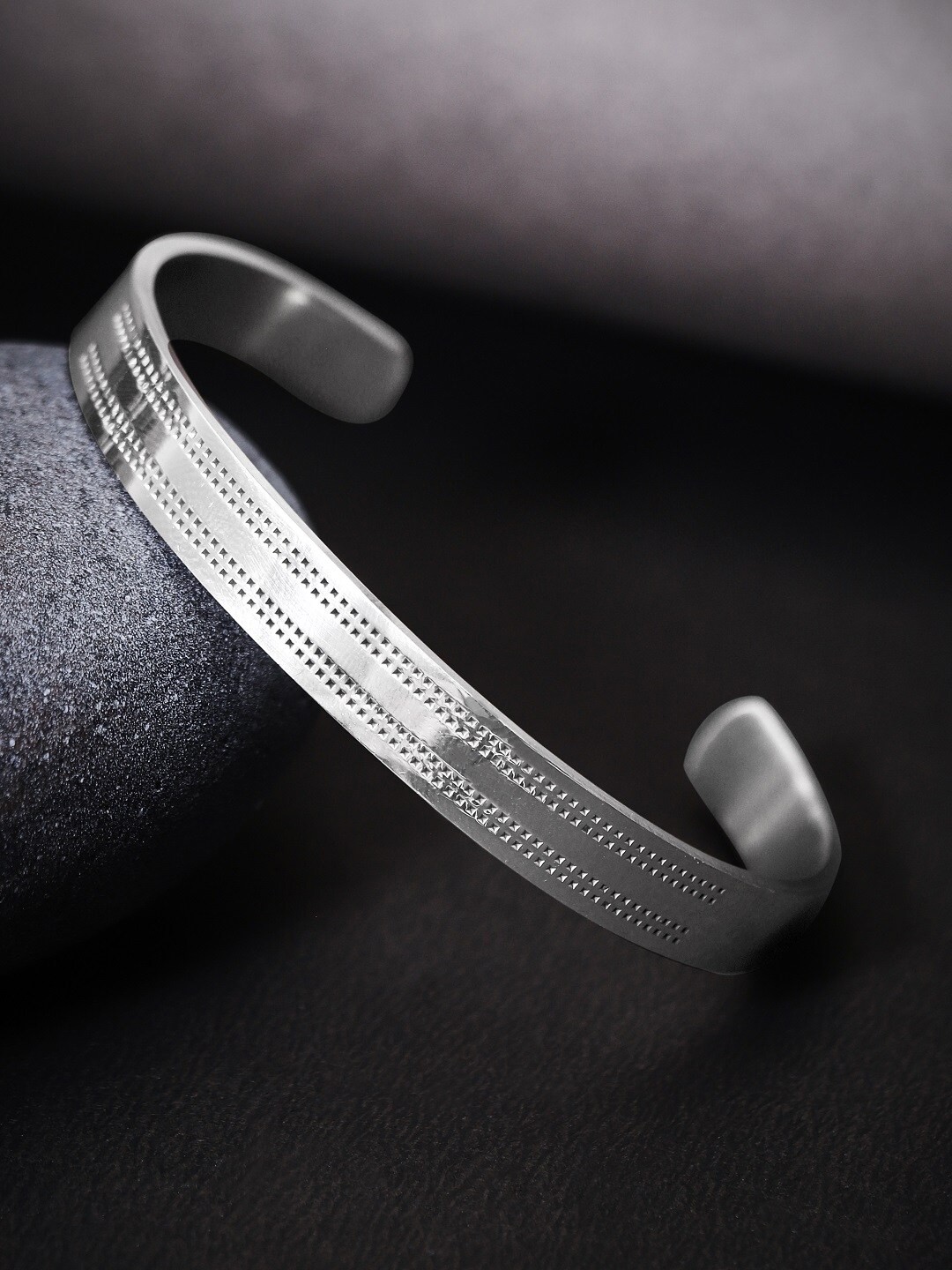 

Roadster Silver-Plated Textured Band Bracelet