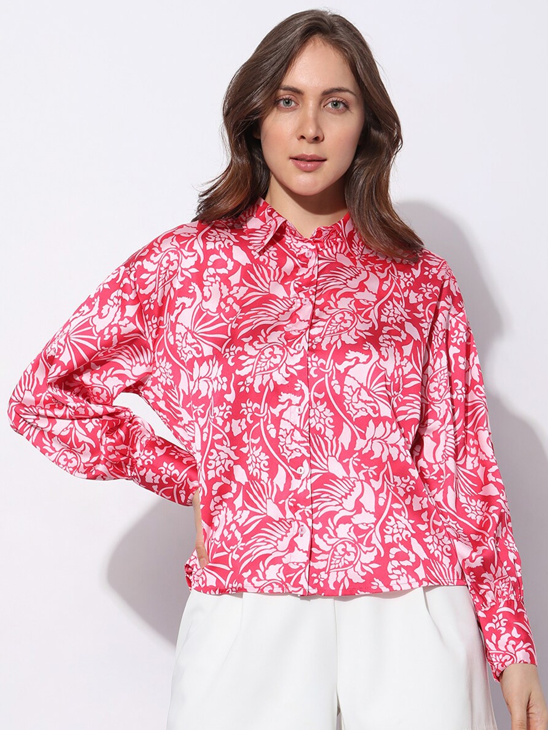 

Vero Moda Women Pink Floral Printed Casual Shirt