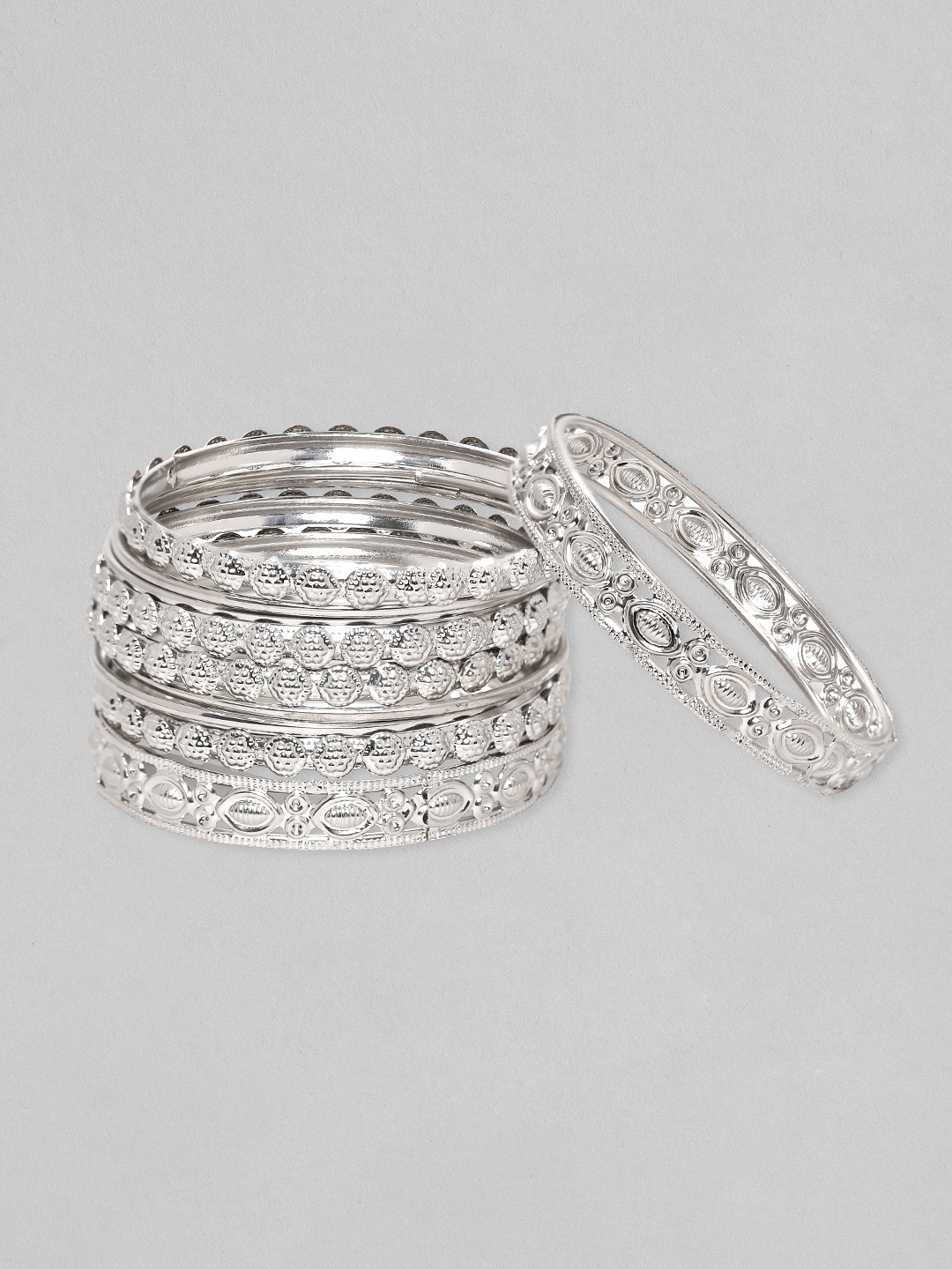 

Rubans Set of 8 Silver-Plated Designer Bangles