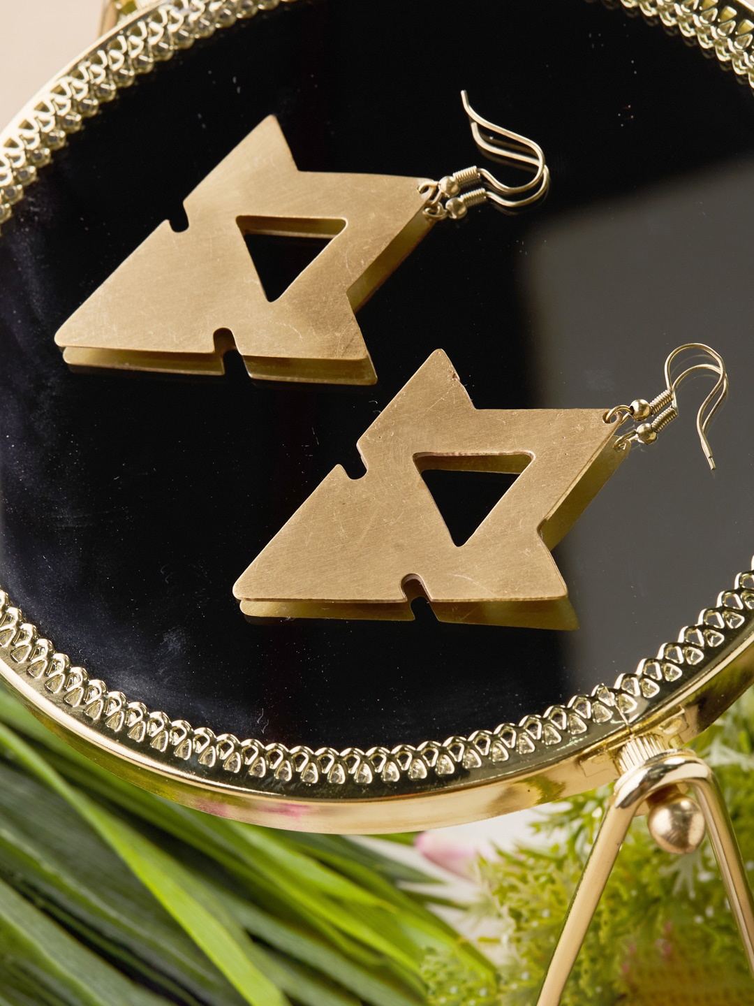 

Fabindia Gold-Toned Contemporary Studs Earrings