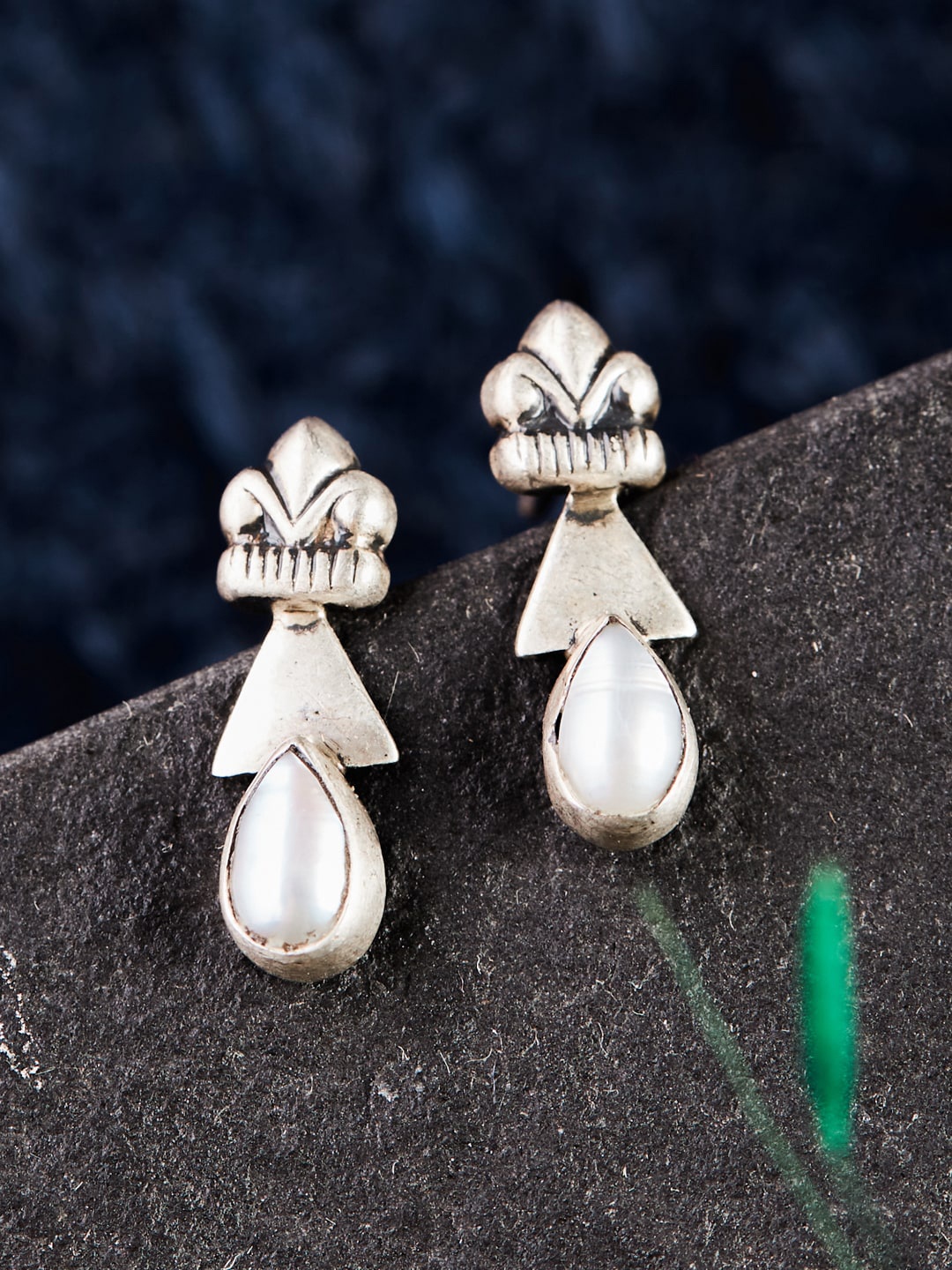 

Fabindia Silver Contemporary Drop Earrings