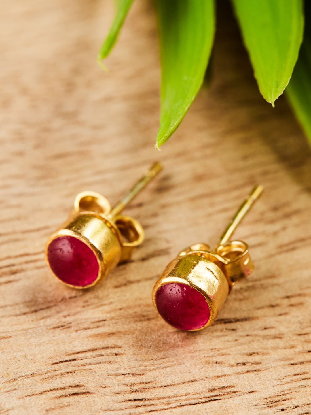 

Fabindia Gold-Plated Stone-Studded Circular Studs Earrings, Red