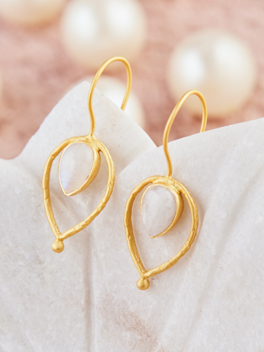 

Fabindia Gold-Plated Leaf Shaped Drop Earrings, White