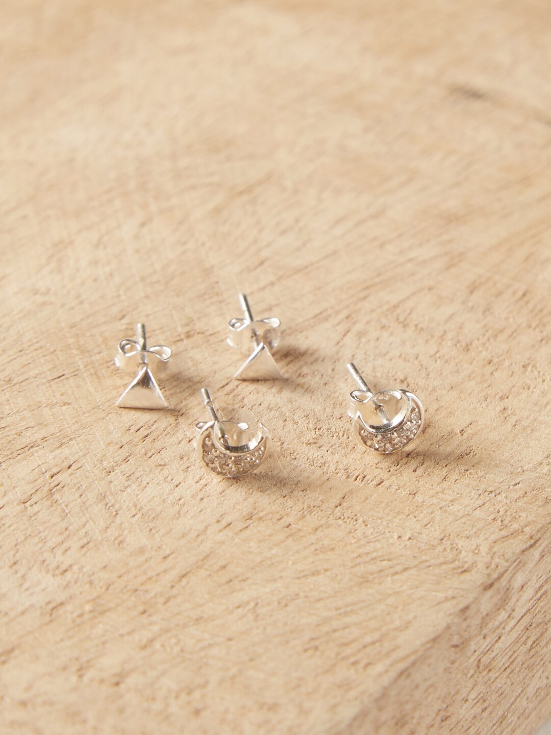 

Fabindia Set of 2 Silver-Plated Contemporary Studs Earrings, White