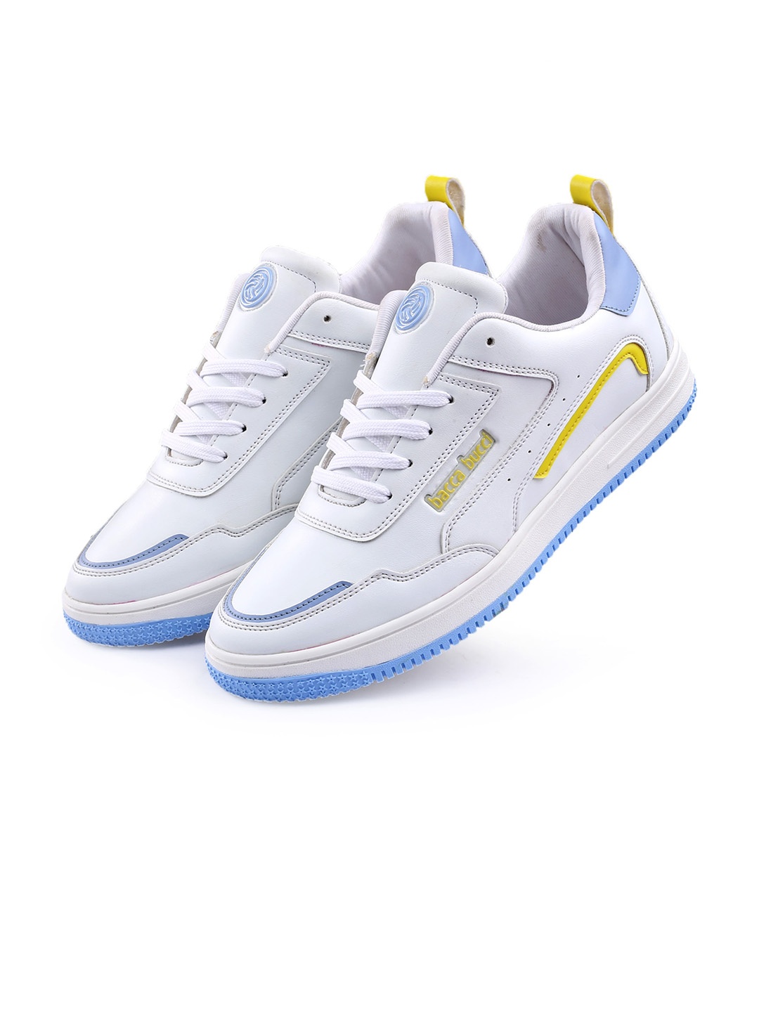 

bacca bucci Men Perforated Sneakers, White