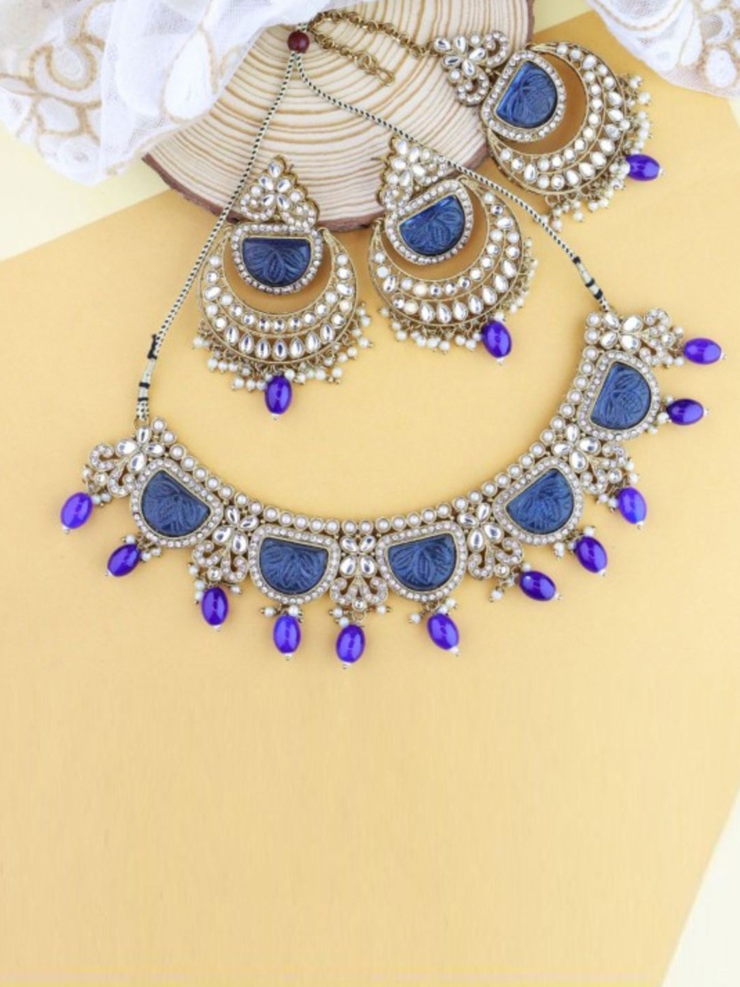 

I Jewels Gold-Plated Kundan Studded & Artificial Beads Jewellery Set