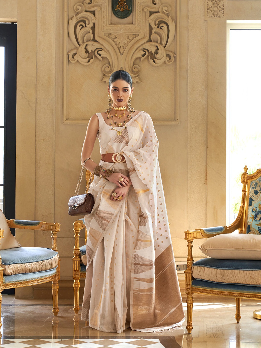 

elora Geometric motifs Woven Design Zari Tissue Banarasi Saree, Off white