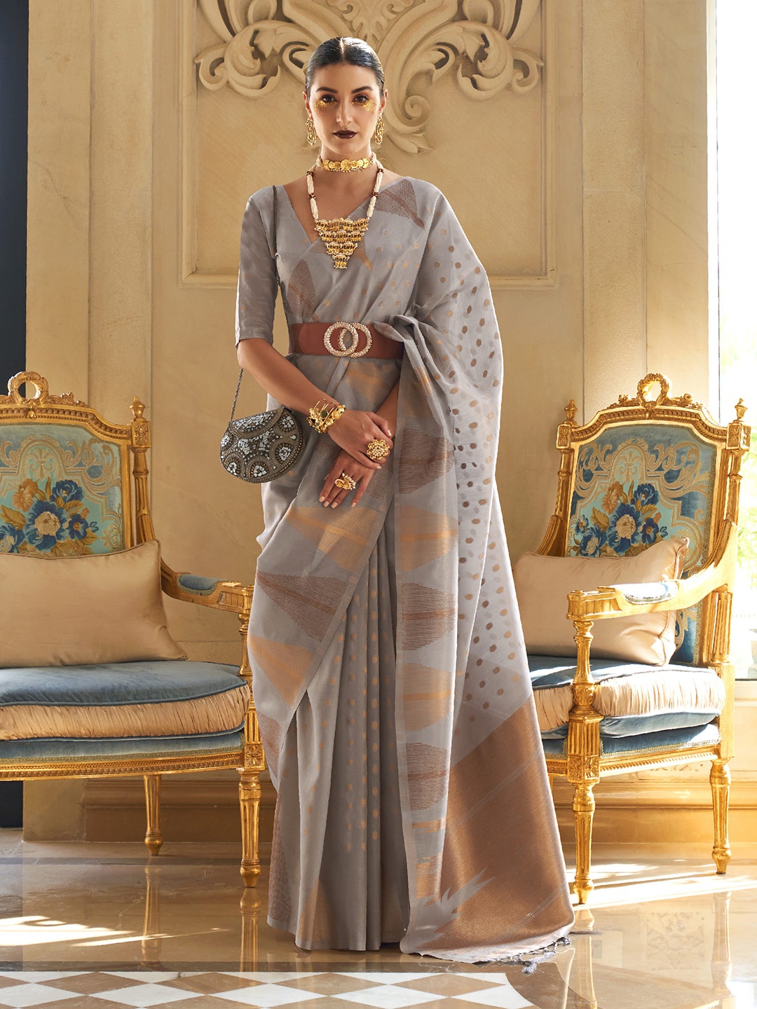 

elora Ethnic Motifs Woven Design Zari Tissue Banarasi Saree, Grey