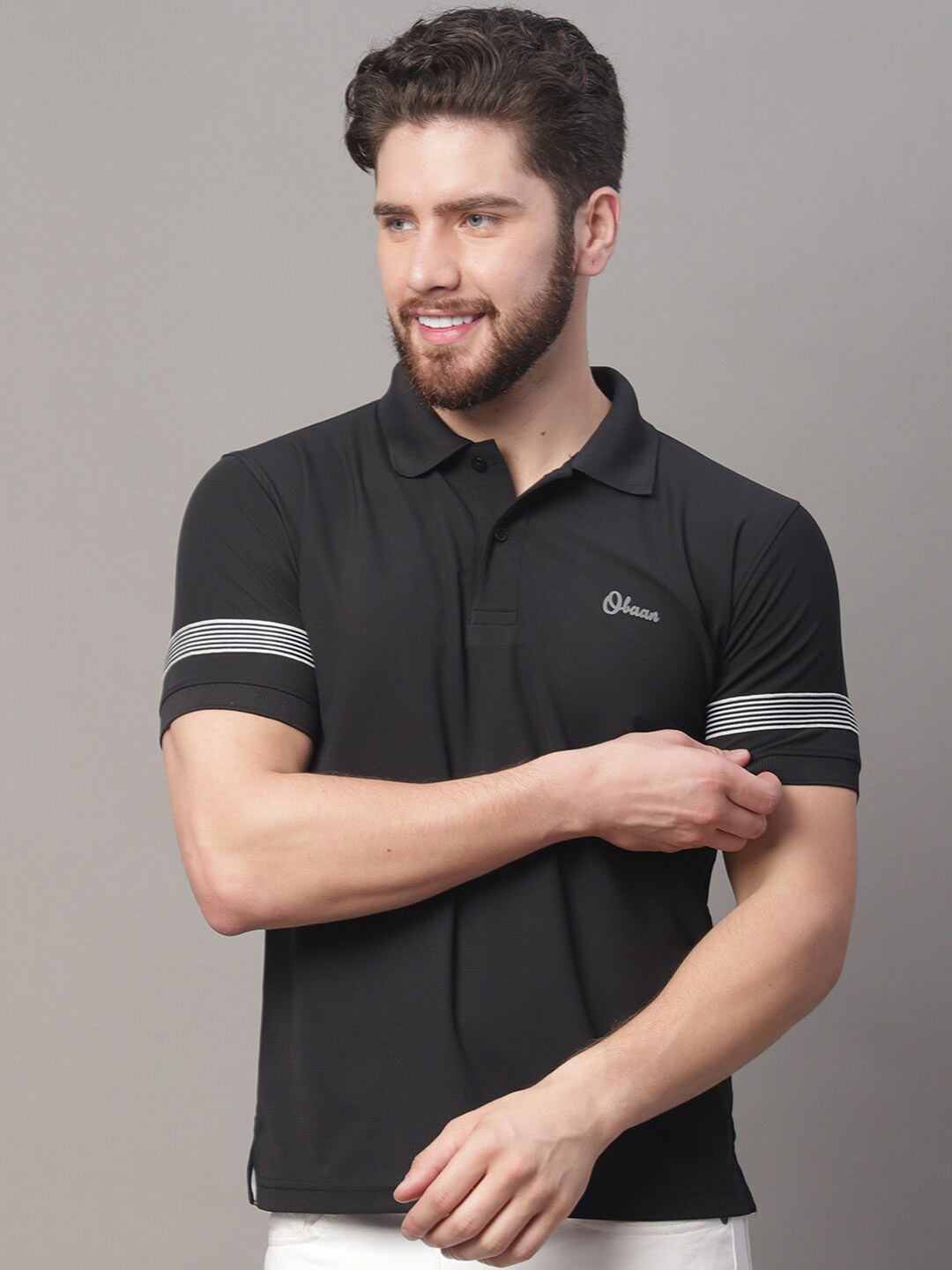 

Obaan Men Black Polo Collar Applique T-shirt