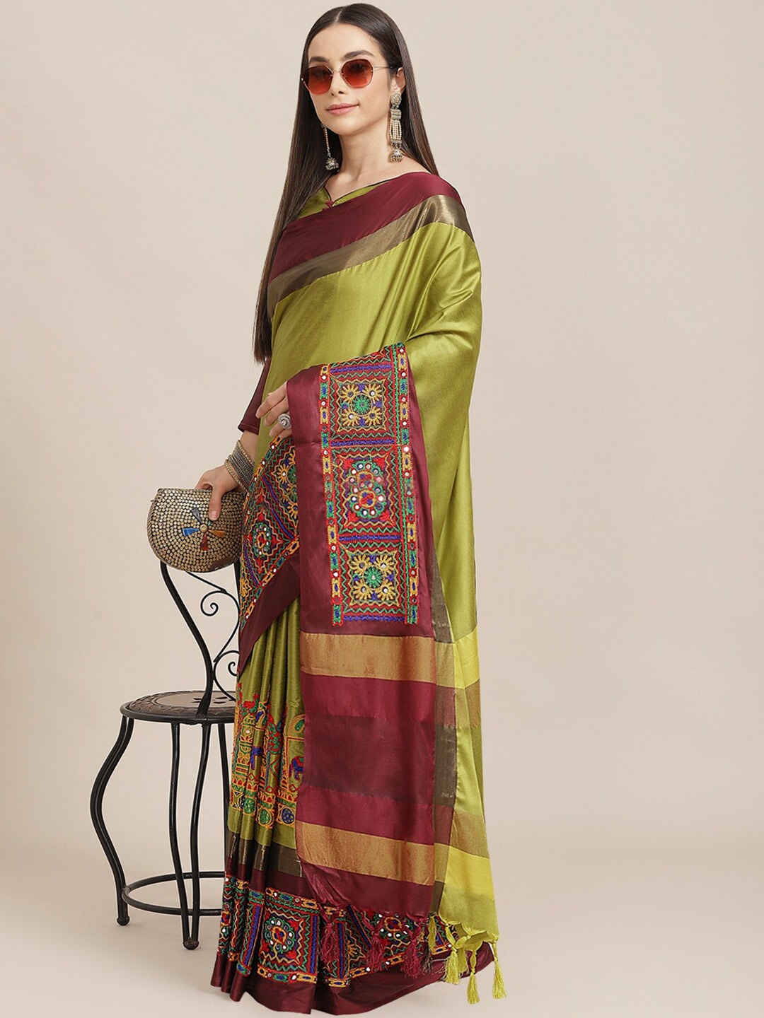 

SERONA FABRICS Ethnic Motifs Embroidered Silk Cotton Saree With Tassle, Lime green