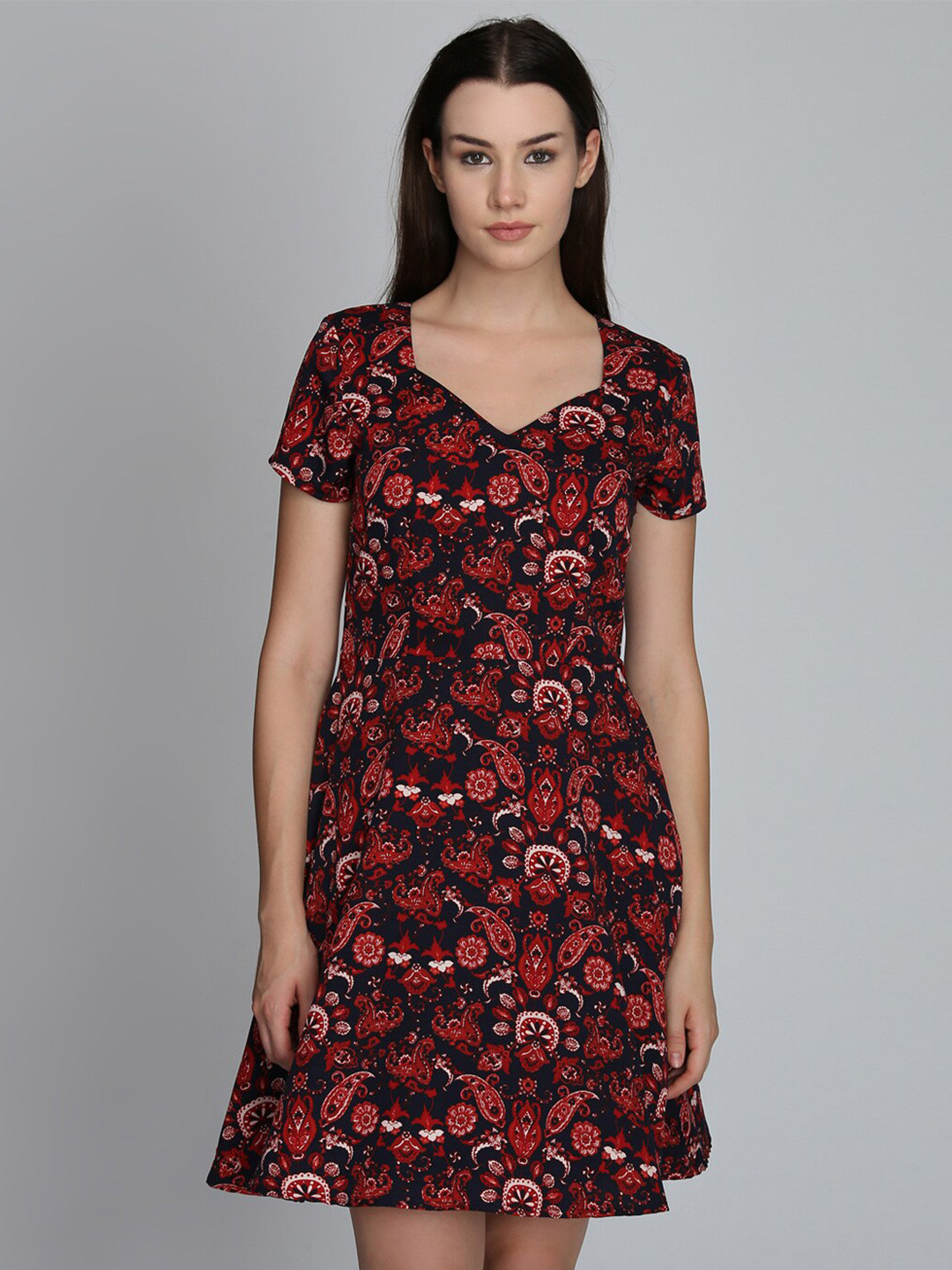 

DODO & MOA Black Floral Crepe A-Line Dress