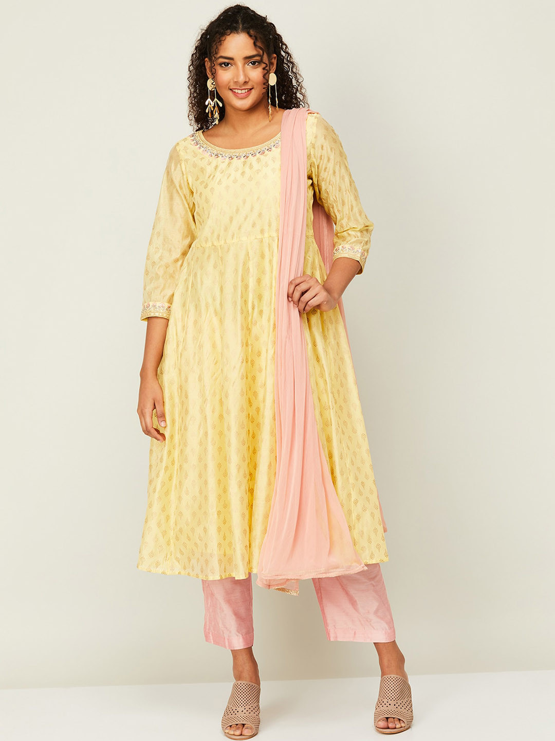 

Melange by Lifestyle Printed Thread Work A-Line Kurta with Trousers & Dupatta, Yellow