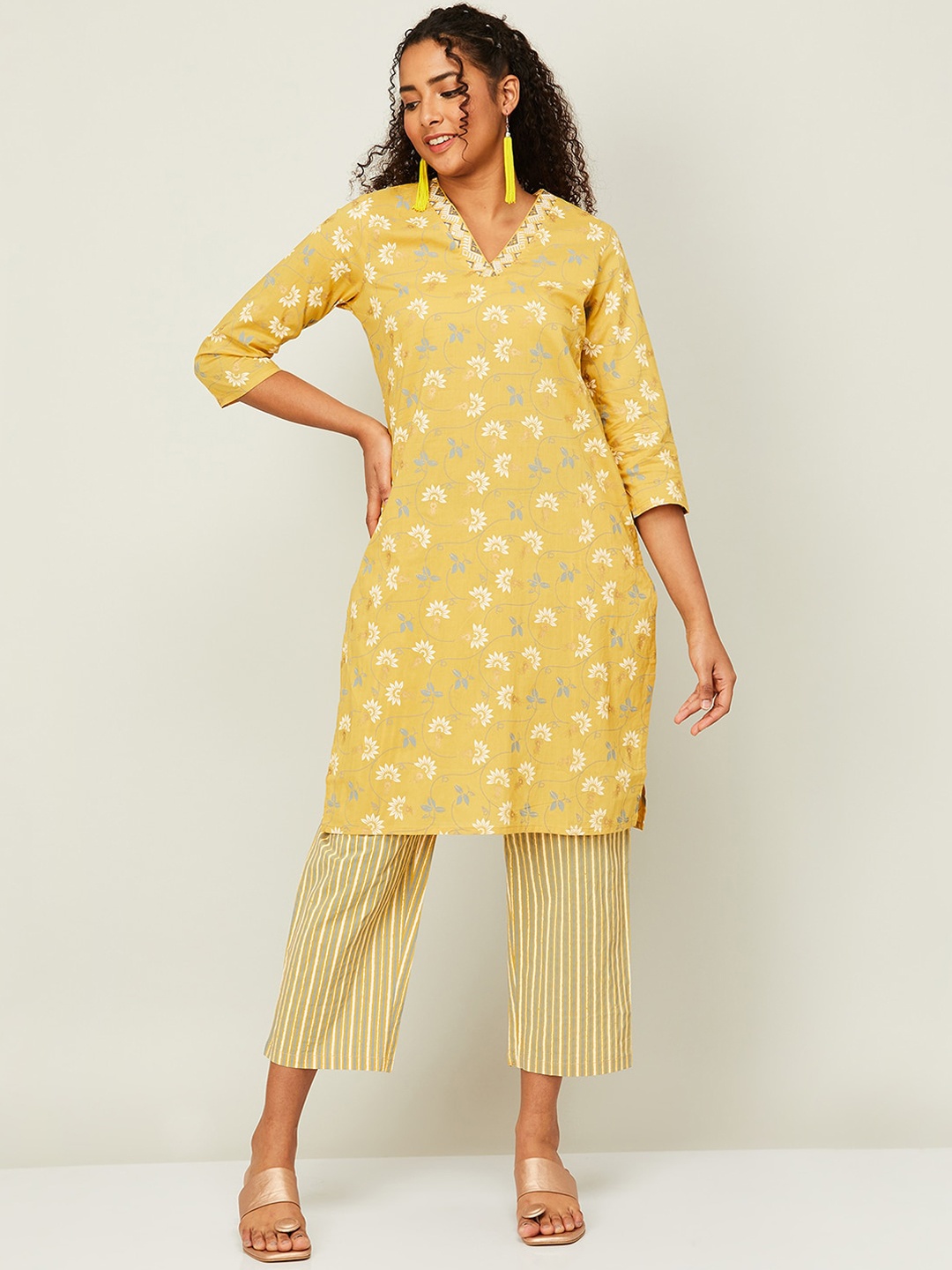 

Melange by Lifestyle Floral Printed V Neck Pure Cotton Kurta with Trousers, Yellow