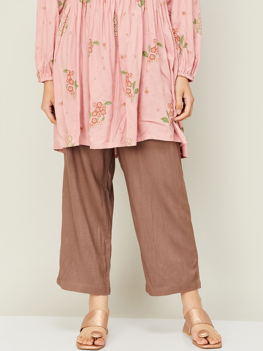

Melange by Lifestyle Women Mid-Rise Parallel Trousers, Brown