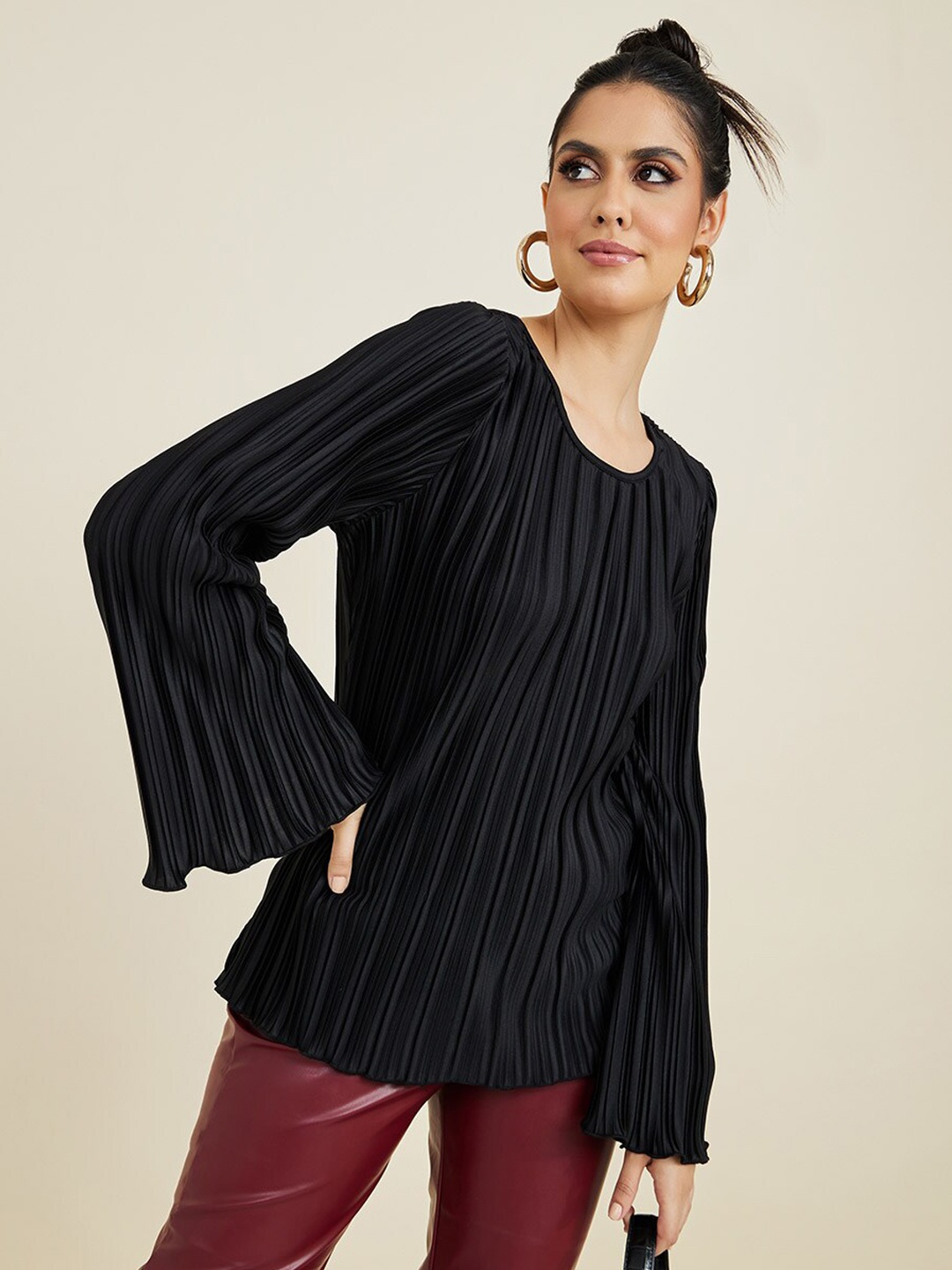 

Styli Black Striped Top