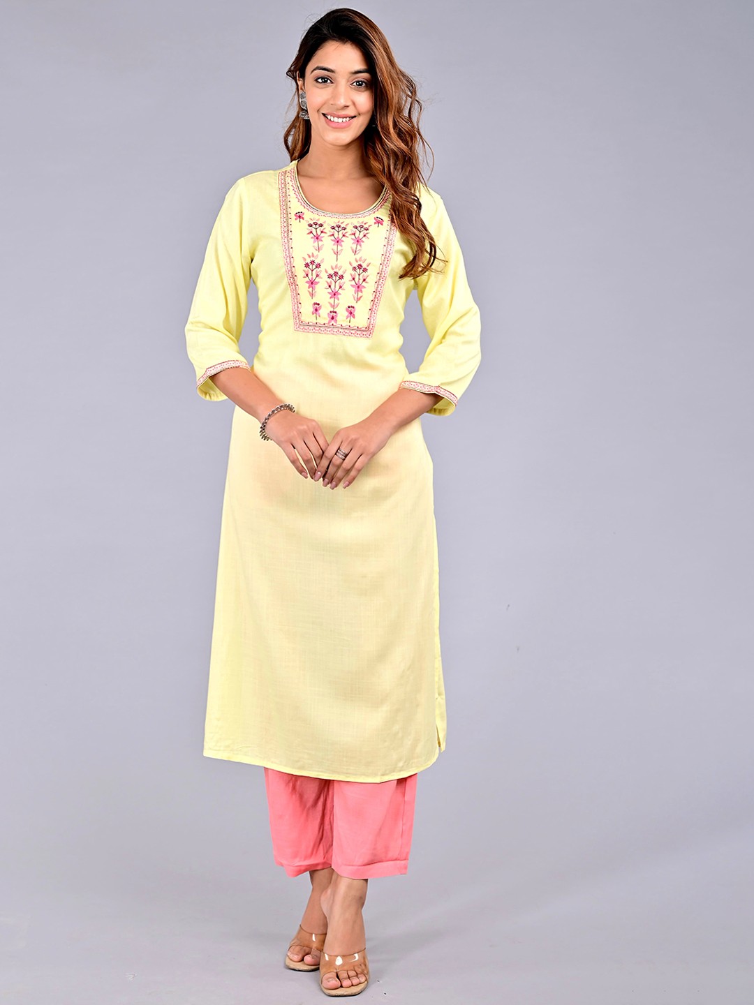 

ROOPWATI FASHION Women Yellow Floral Embroidered Thread Work Kurta with Palazzos