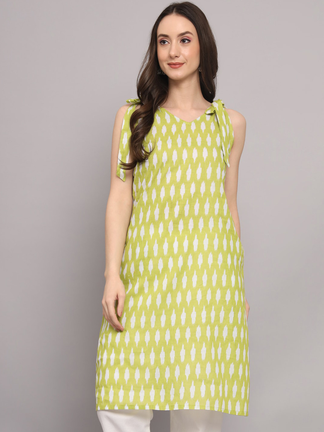 

Myshka Ethnic Motifs Printed V-Neck Cotton Kurta, Lime green