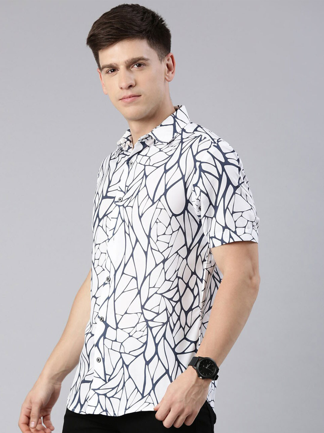 

Bushirt Comfort Abstract Printed Casual Shirt, White
