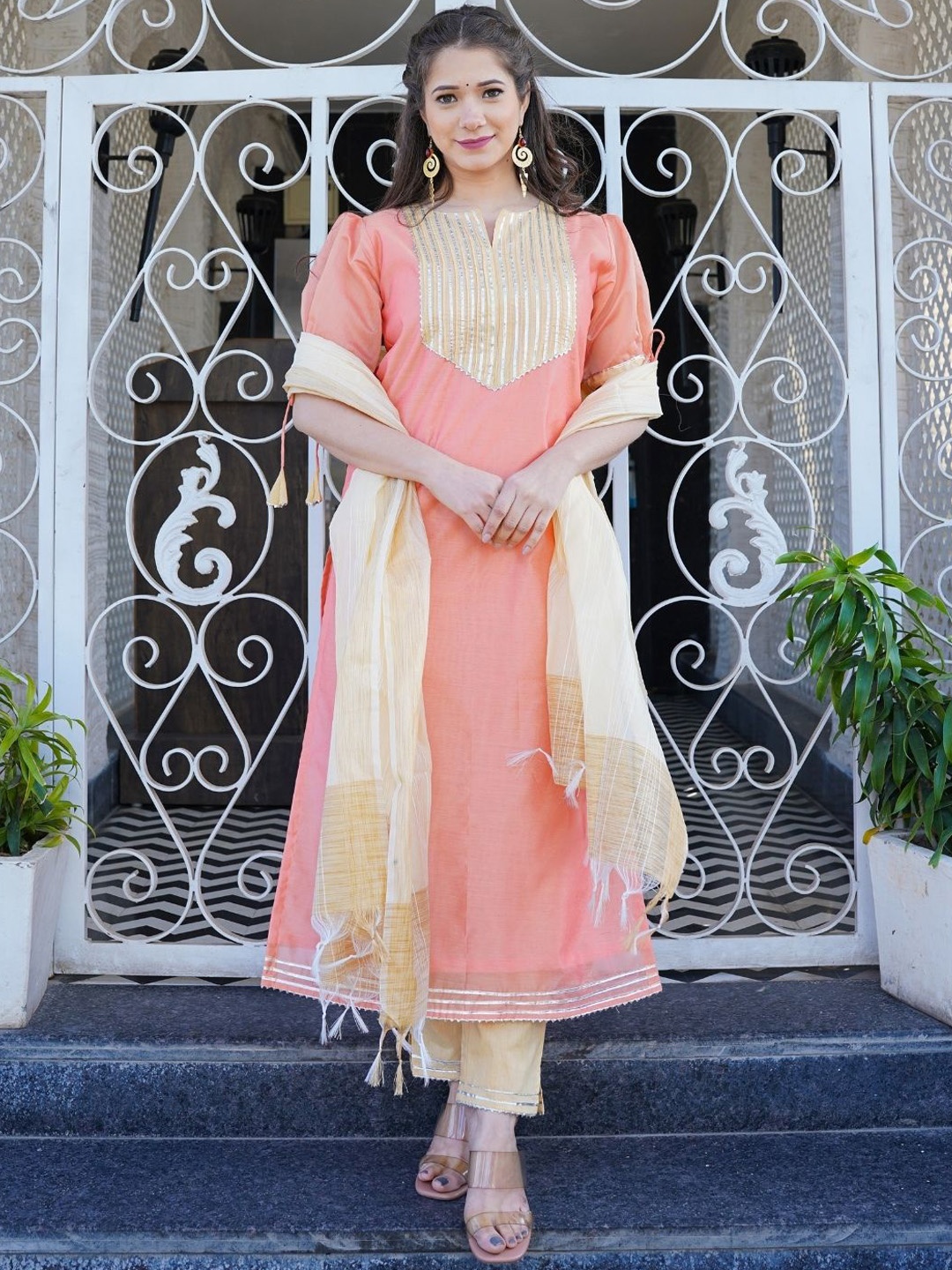 

HOUSE OF JAMOTI Gotta Patti Chanderi Cotton Straight Kurta with Trousers & Dupatta, Peach