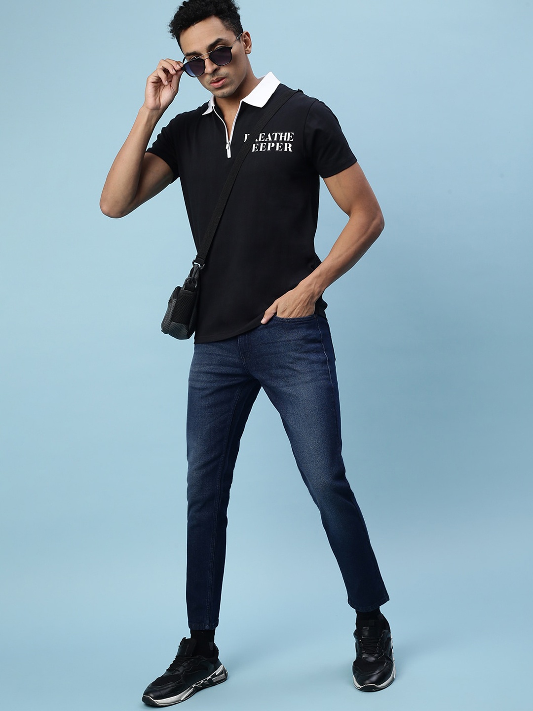 

VEIRDO Men Original Slim Fit Light Fade Stretchable Jeans, Blue