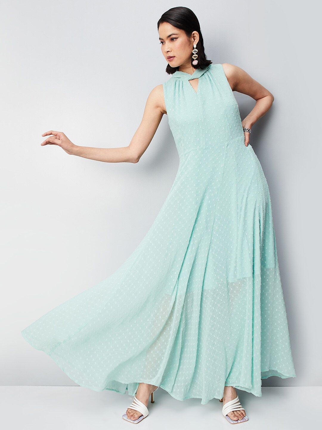 

max Self Design Choker Neck Fit & Flare Maxi Dress, Green