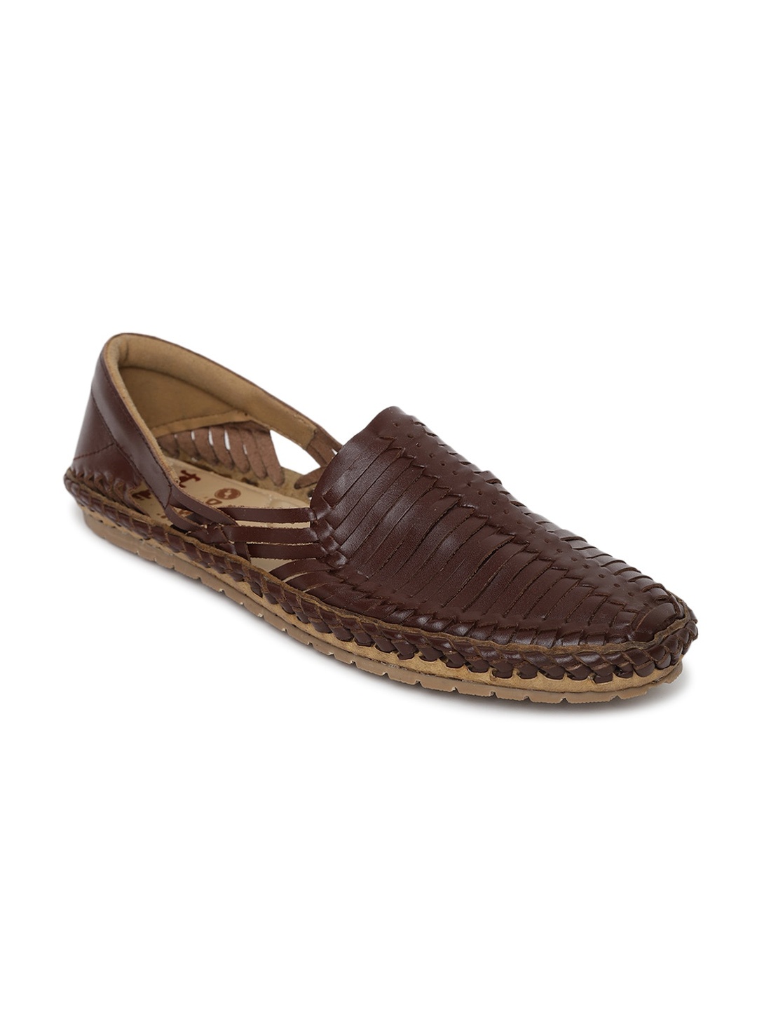 

Fabindia Men Woven Design Leather Mojaris, Maroon