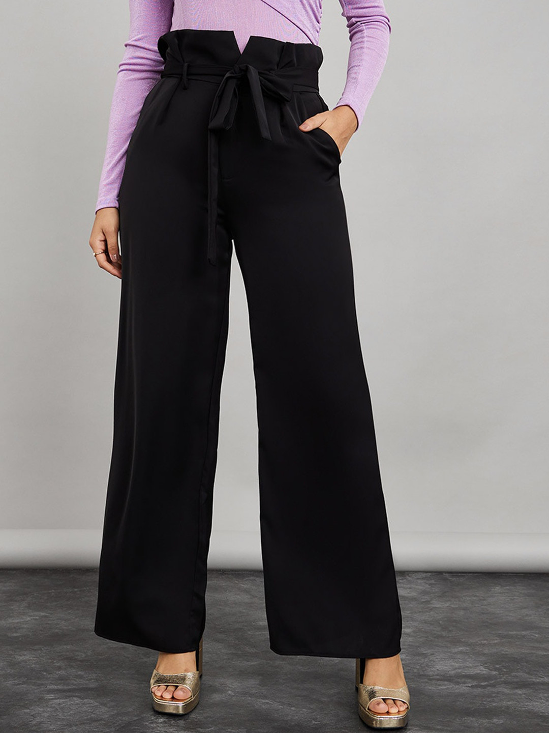 

Styli Women Tie-Up Paper Bag Waist Wide Leg Trouser, Black