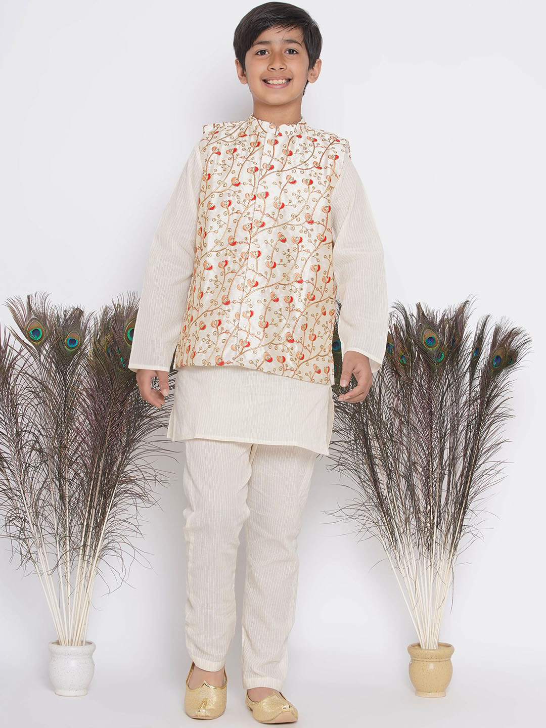 

Little Bansi Boys Striped Pure Cotton Kurta with Pyjamas & Nehru Jacket, Cream