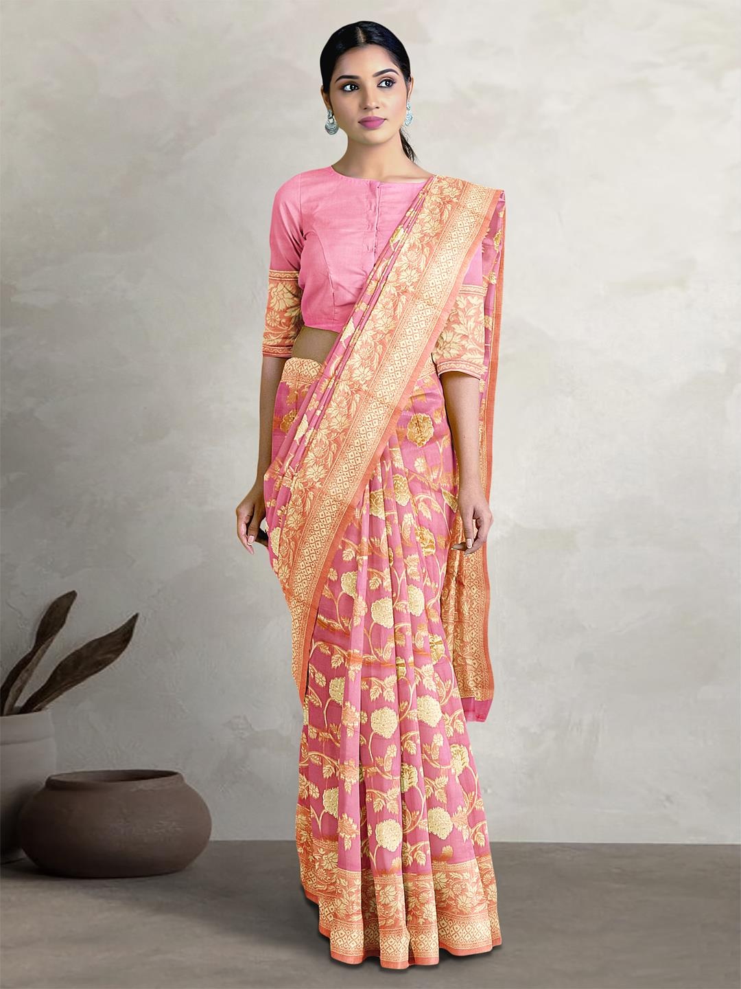 

Kalamandir Floral Woven Design Zari Saree, Pink