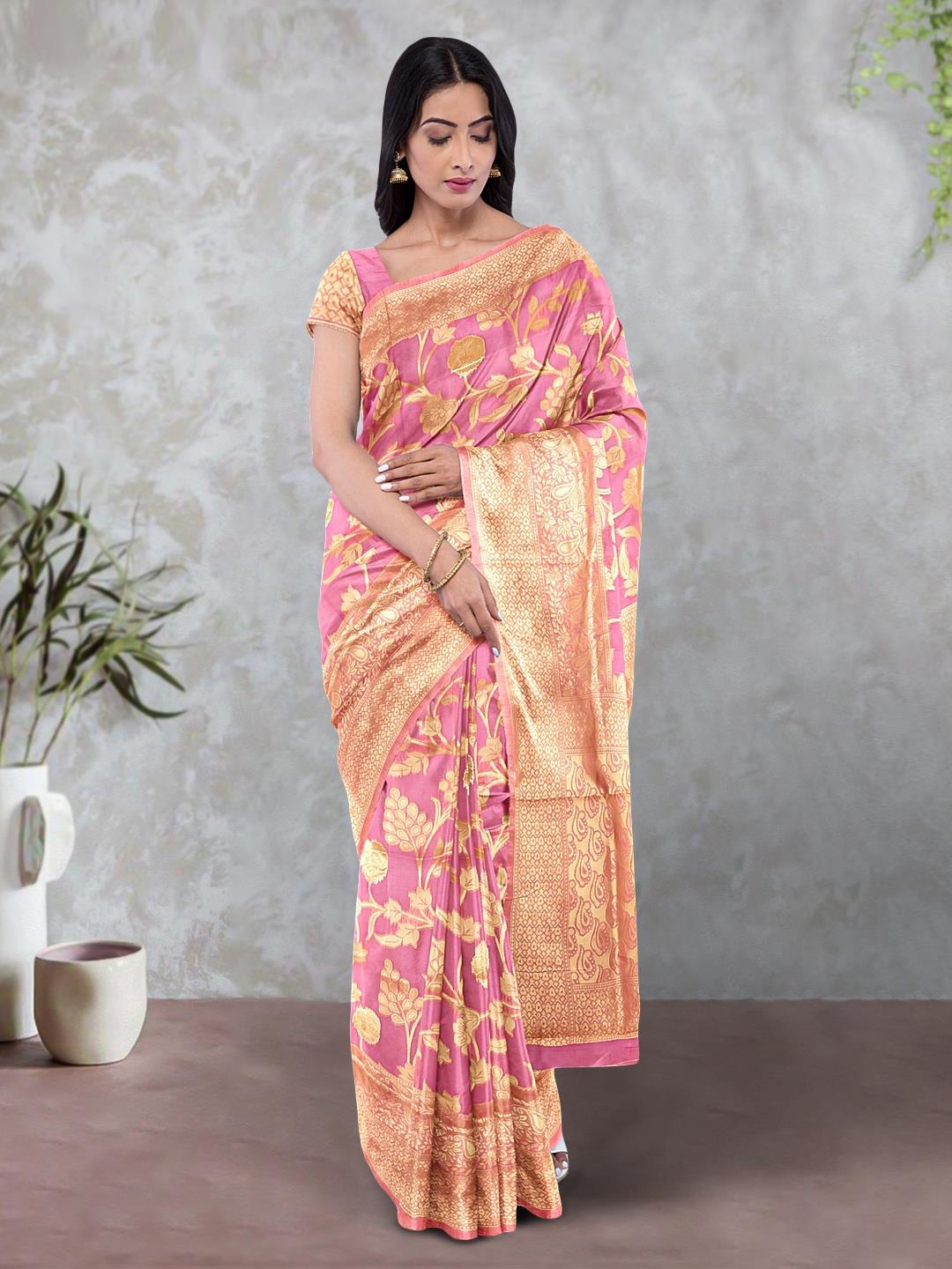 

Kalamandir Woven Design Zari Silk Blend Saree, Pink