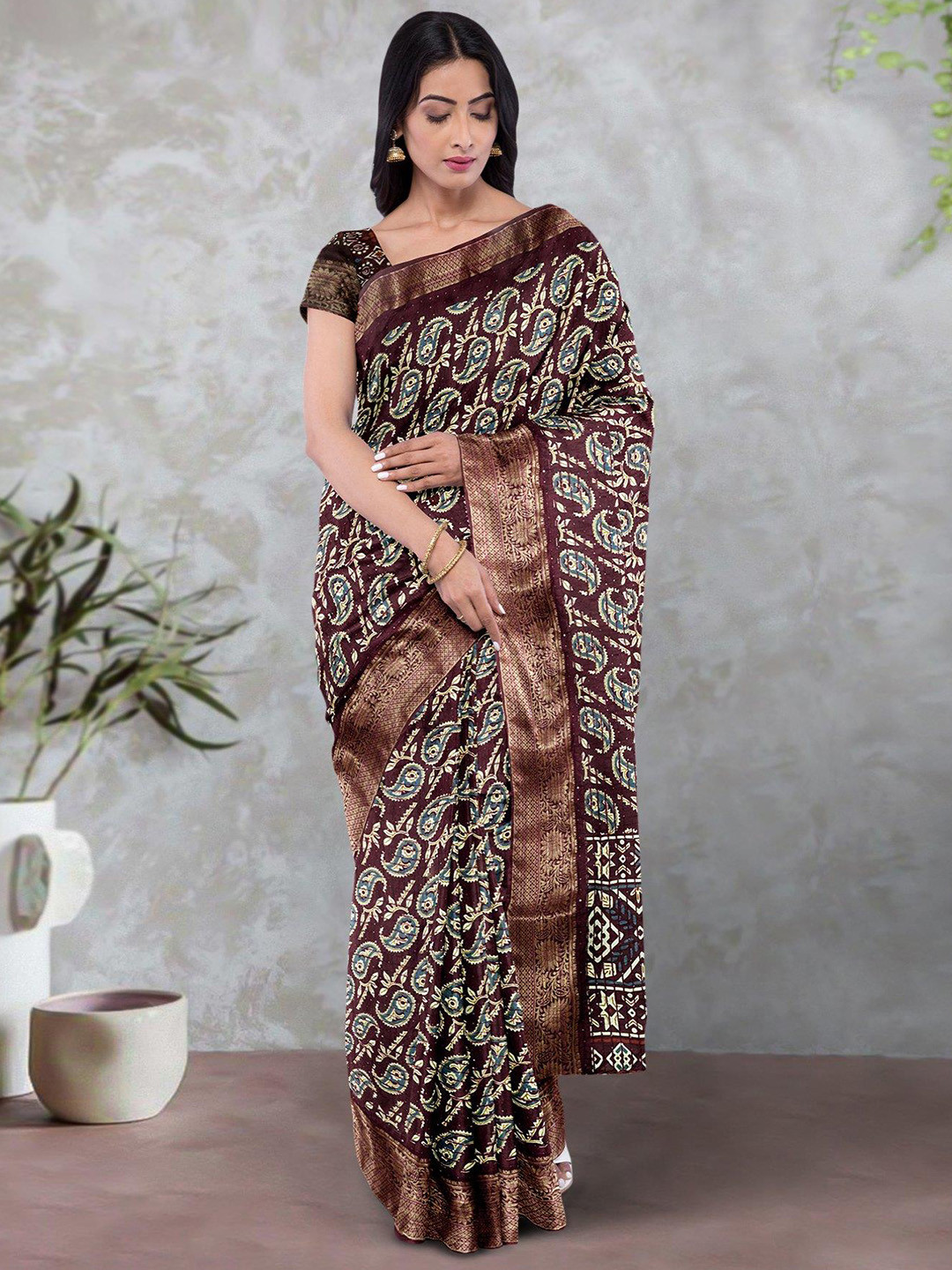

Kalamandir Paisley Printed Zari Saree, Purple