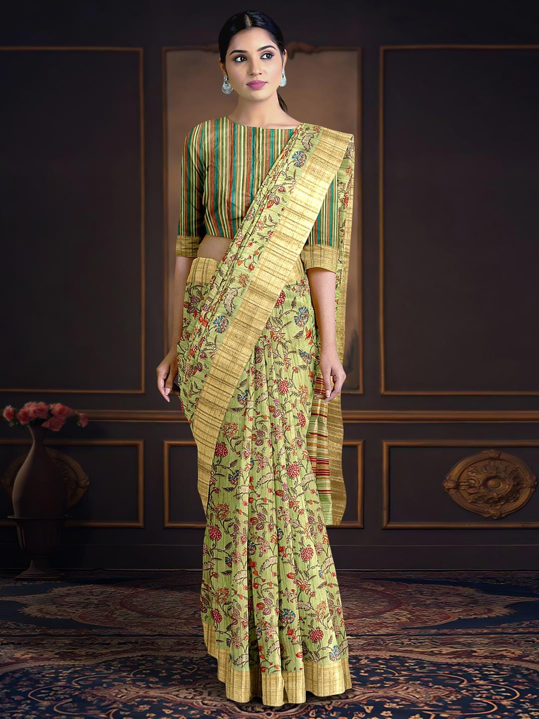 

Kalamandir Floral Printed Saree, Green