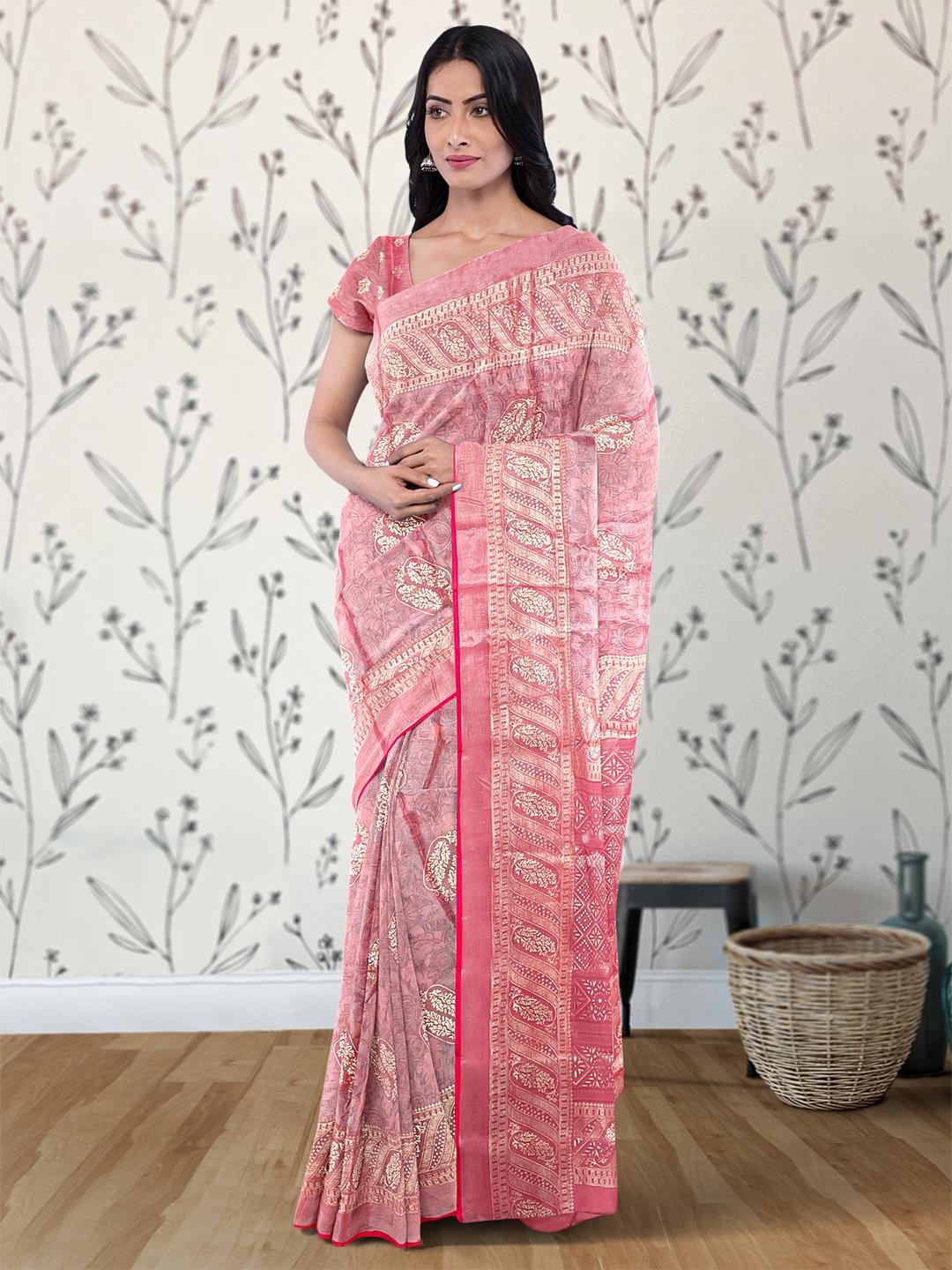 

Kalamandir Floral Printed Saree, Pink