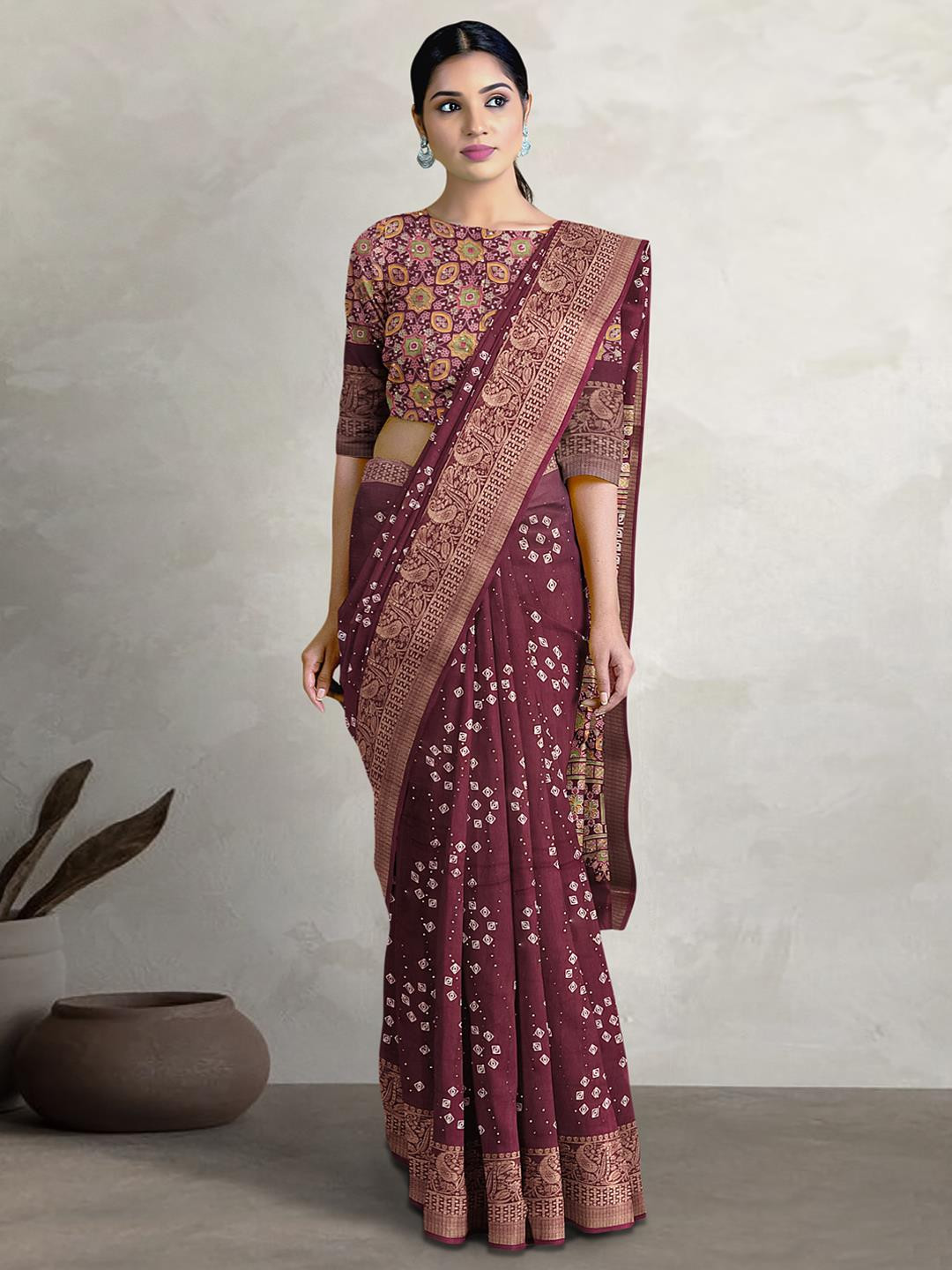 

Kalamandir Bandhani Printed Zari Saree, Maroon
