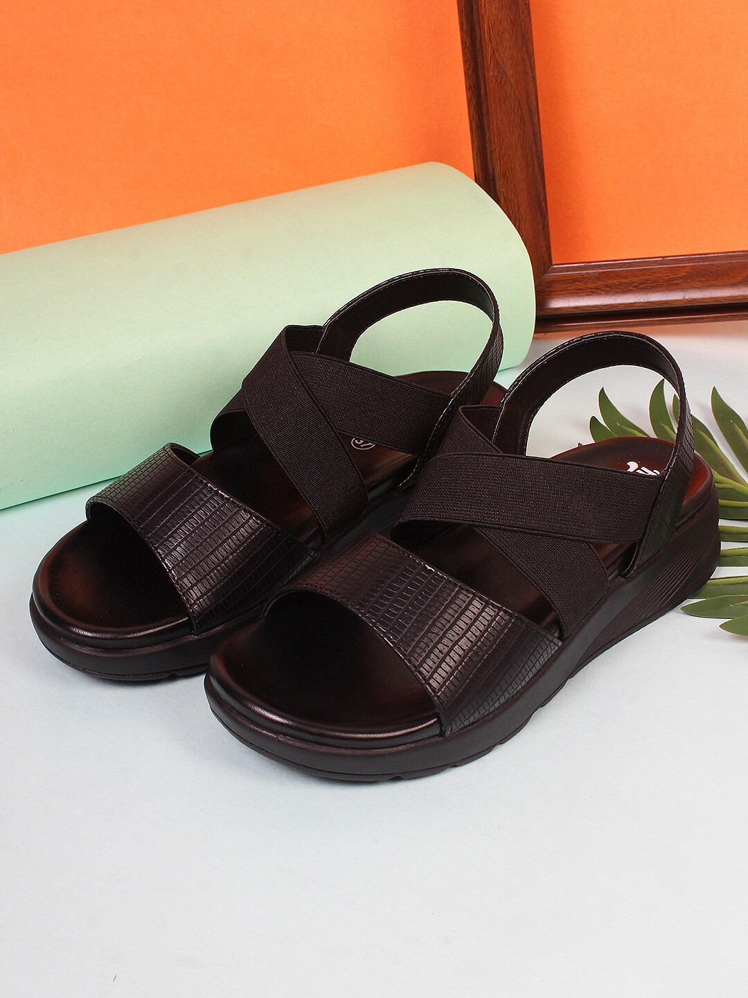 

Roadster Lifestyle Co. Textured Air Max Open Toe Flats, Black