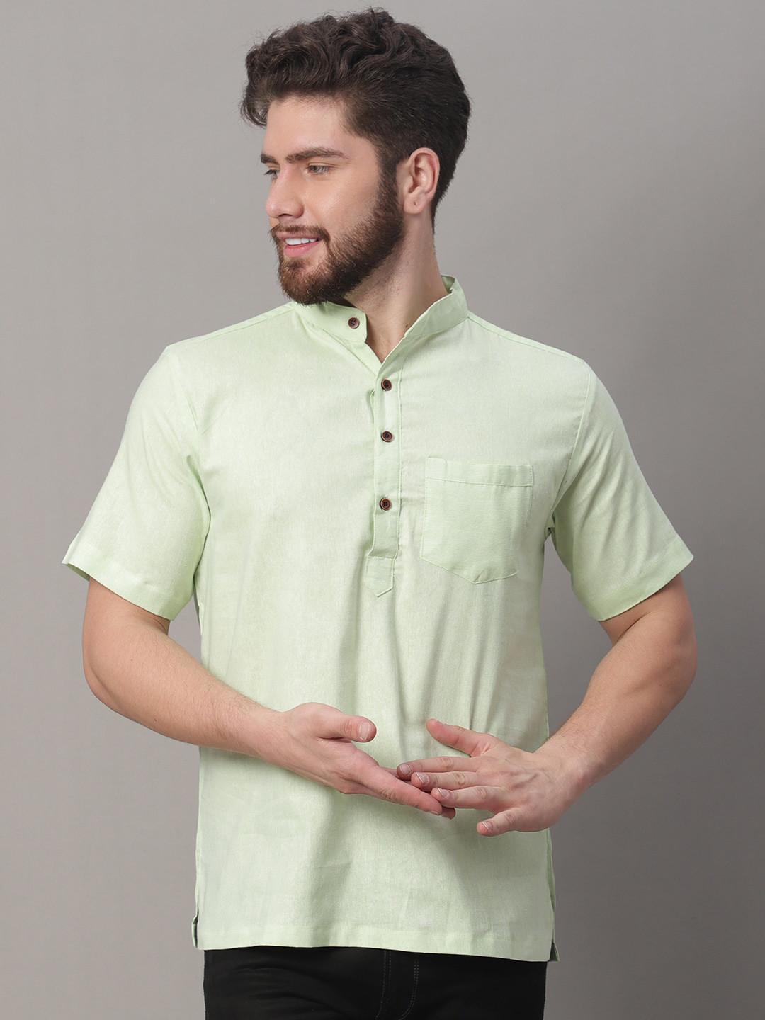 

Enchanted Drapes Mandarin Collar Pure Cotton Short Kurta, Green