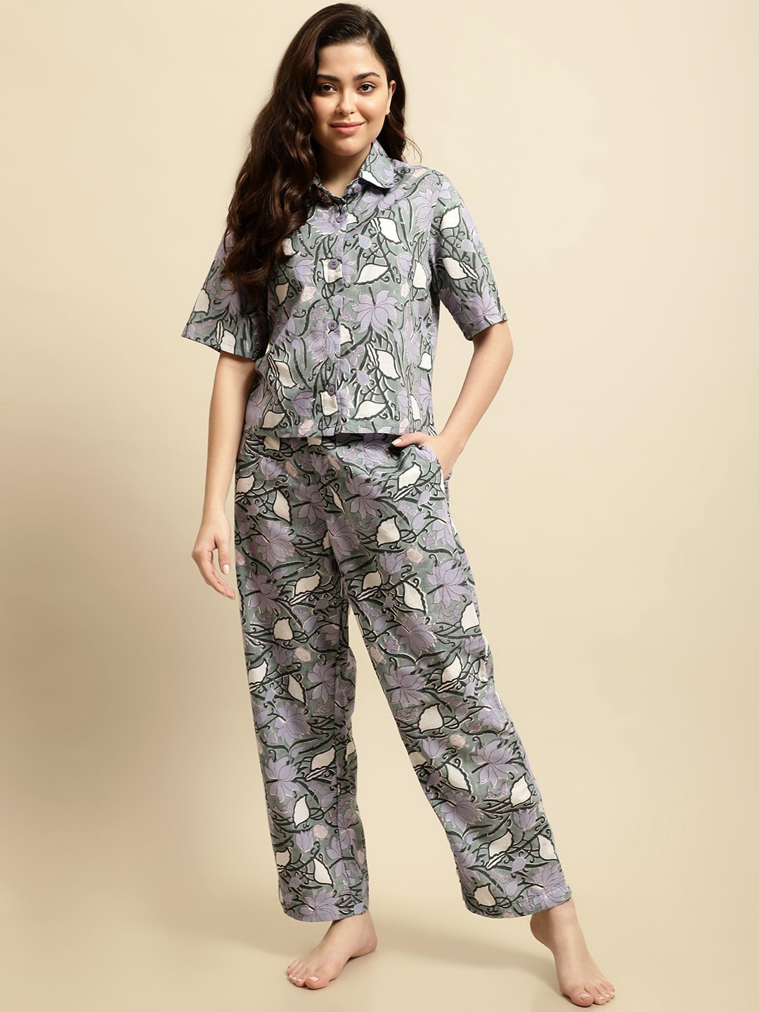 

Secret Wish Sanganeri Handblock Floral Printed Pure Cotton Night Suit, Green