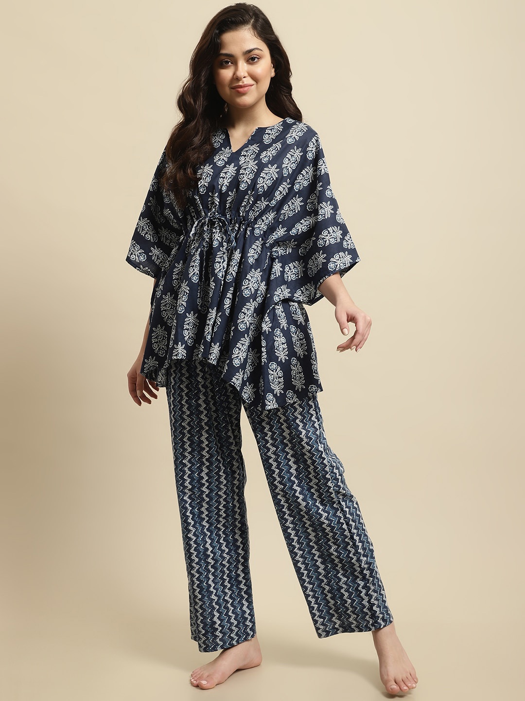 

Secret Wish Sanganeri Motifs Print Pure Cotton Kaftan Night Suit, Navy blue