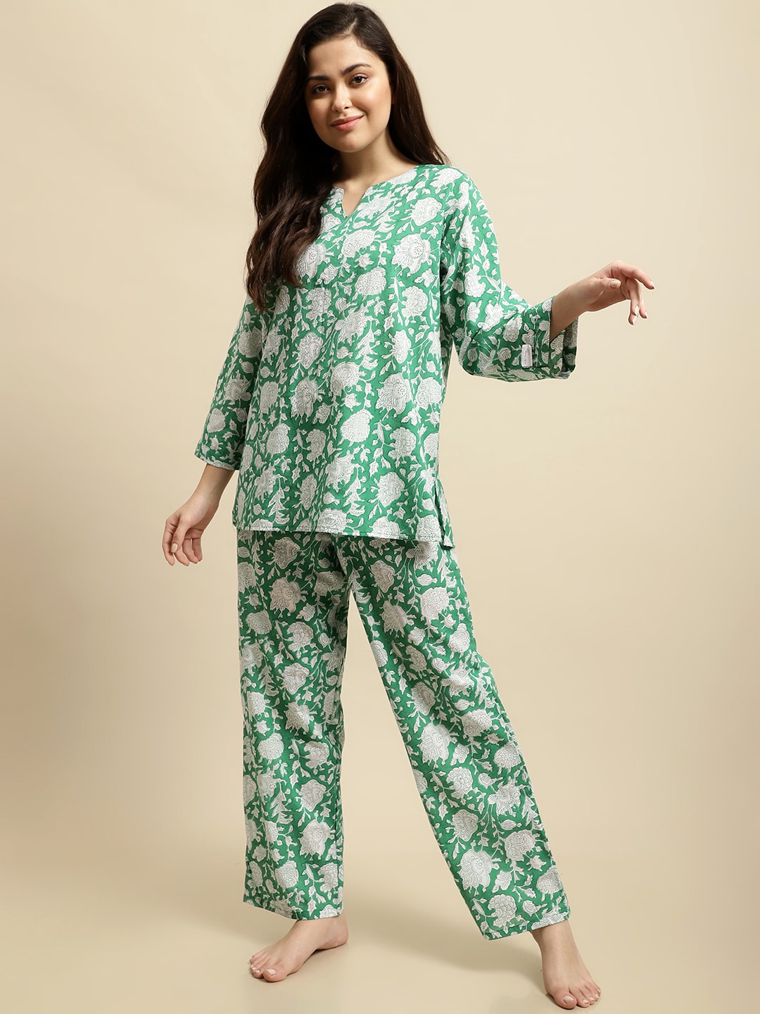 

Secret Wish Sanganeri Handblock Floral Printed Pure Cotton Night Suit, Green