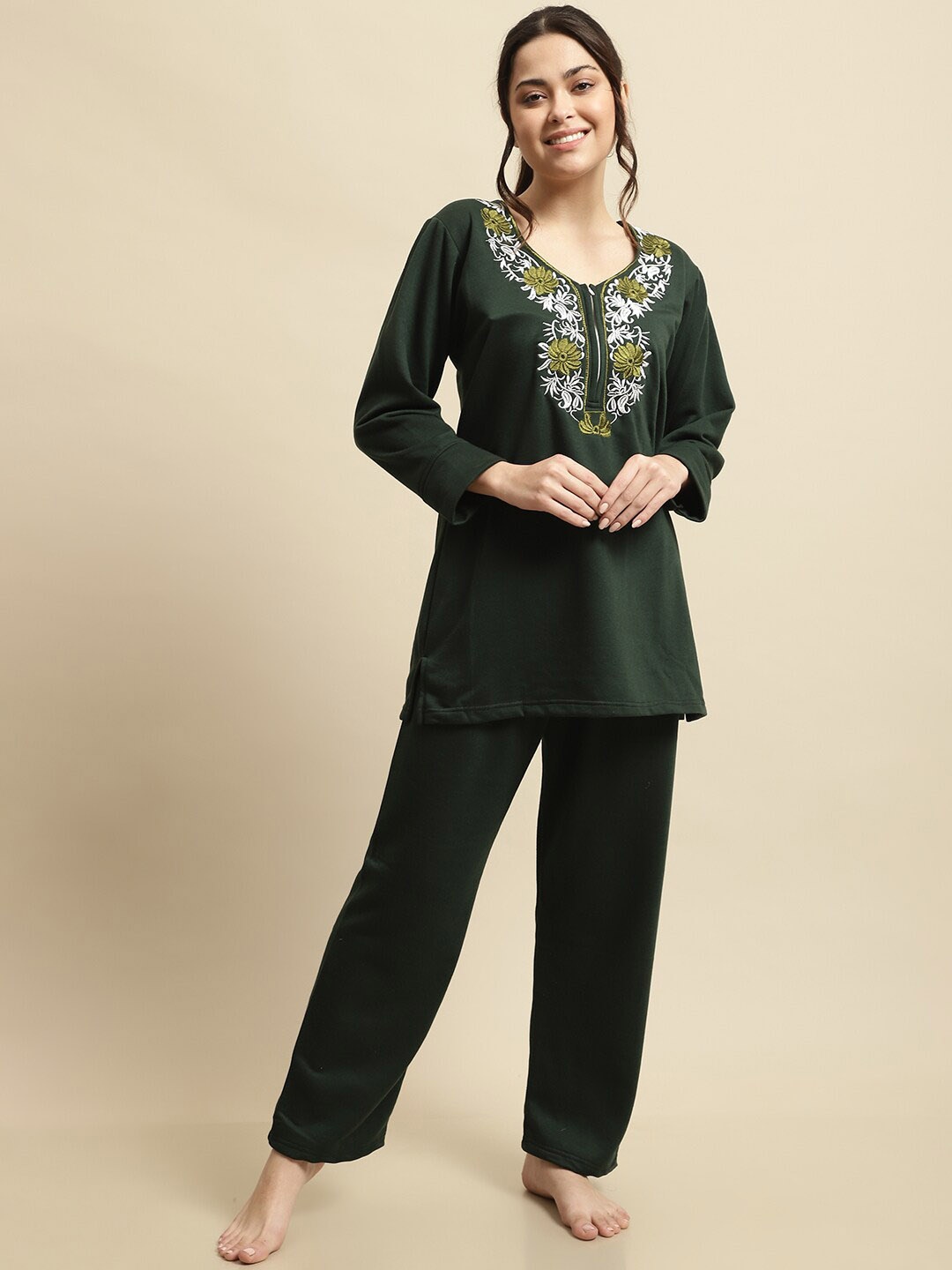 

Secret Wish Floral Embroidered Night Suit, Green