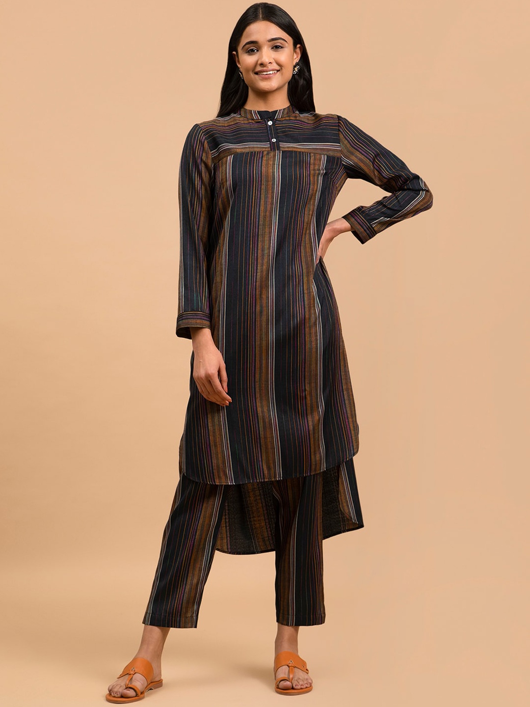 

Pink Fort Striped High-Low Hem Kurta With Trousers, Black