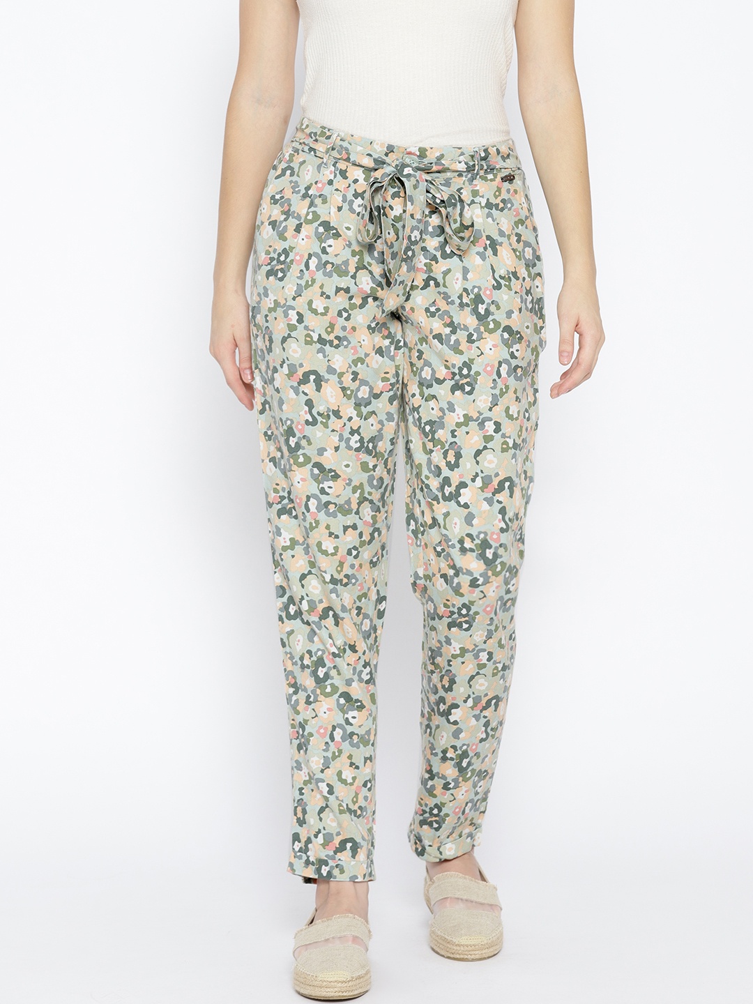 

Pepe Jeans Women Green & Beige Regular Fit Printed Trousers