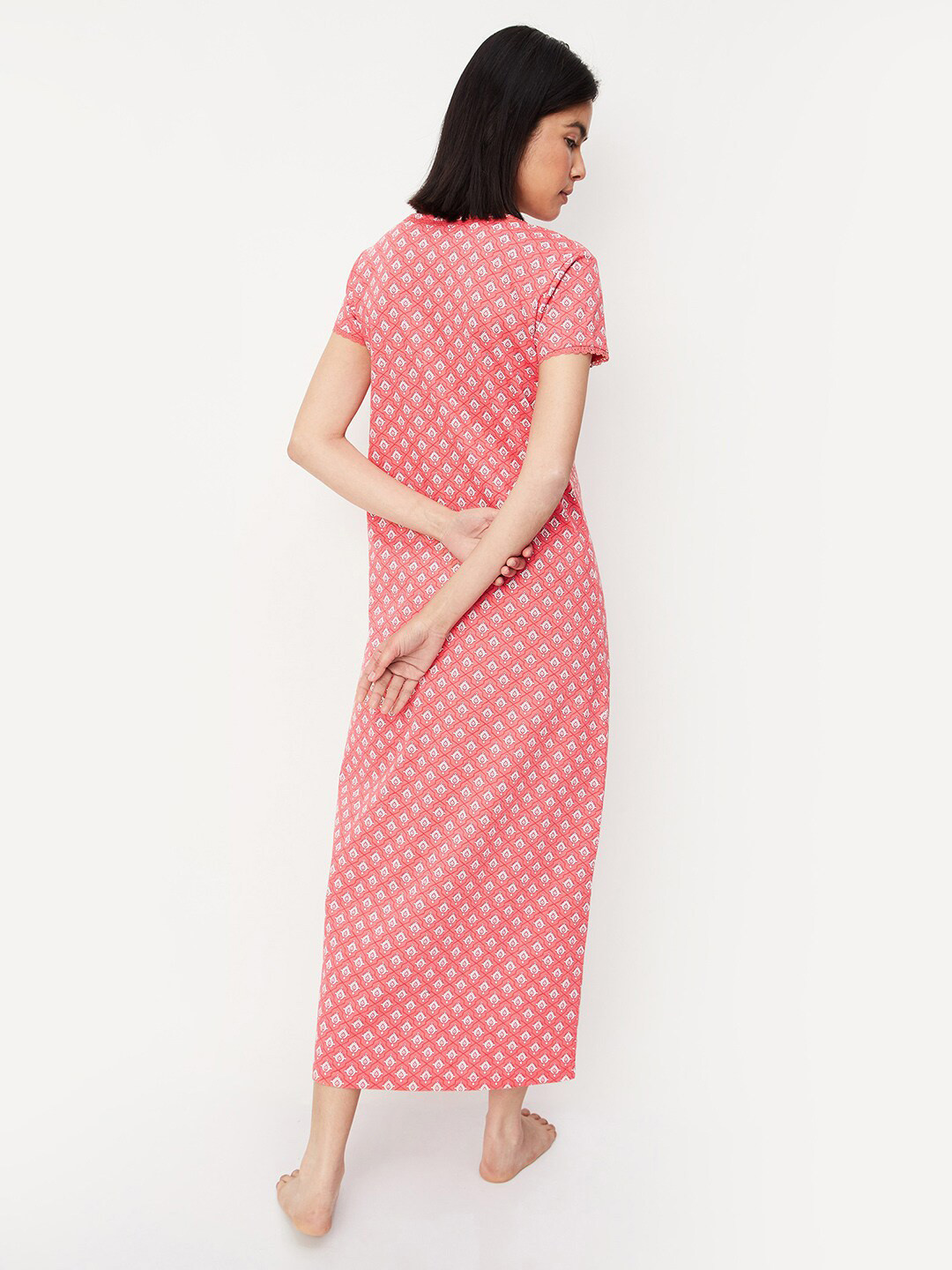 

max Round Neck Conversational Printed Pure Cotton Maxi Nightdress, Red
