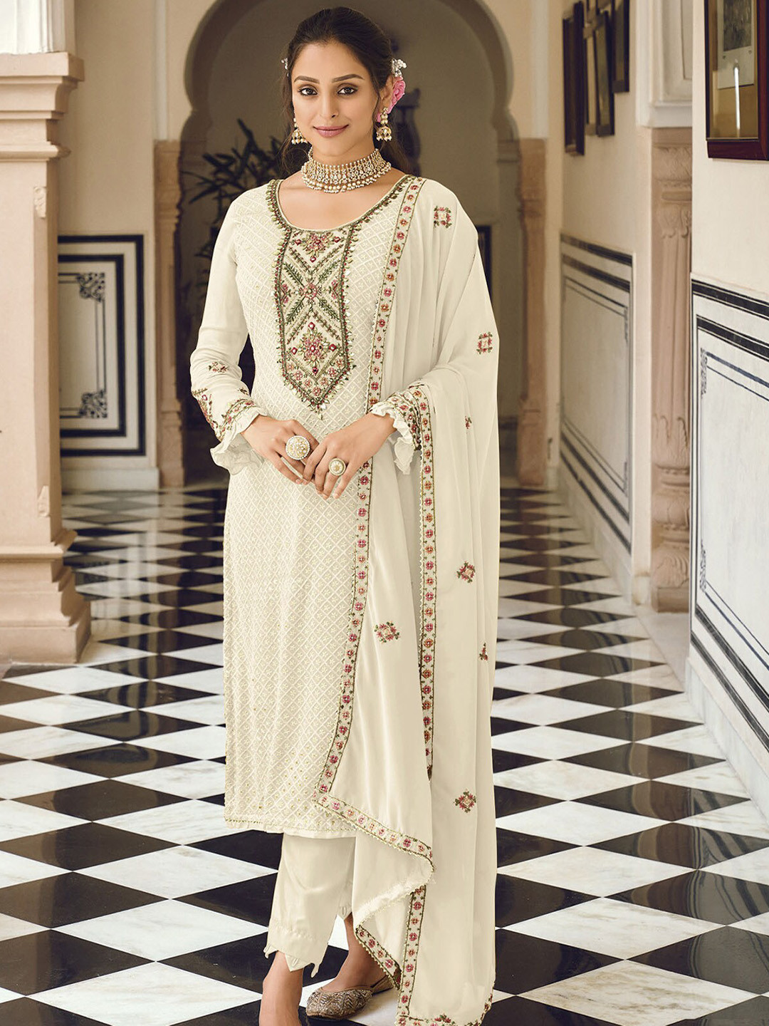 

ODETTE Women Cream-Coloured Floral Embroidered Kurta with Trousers & With Dupatta